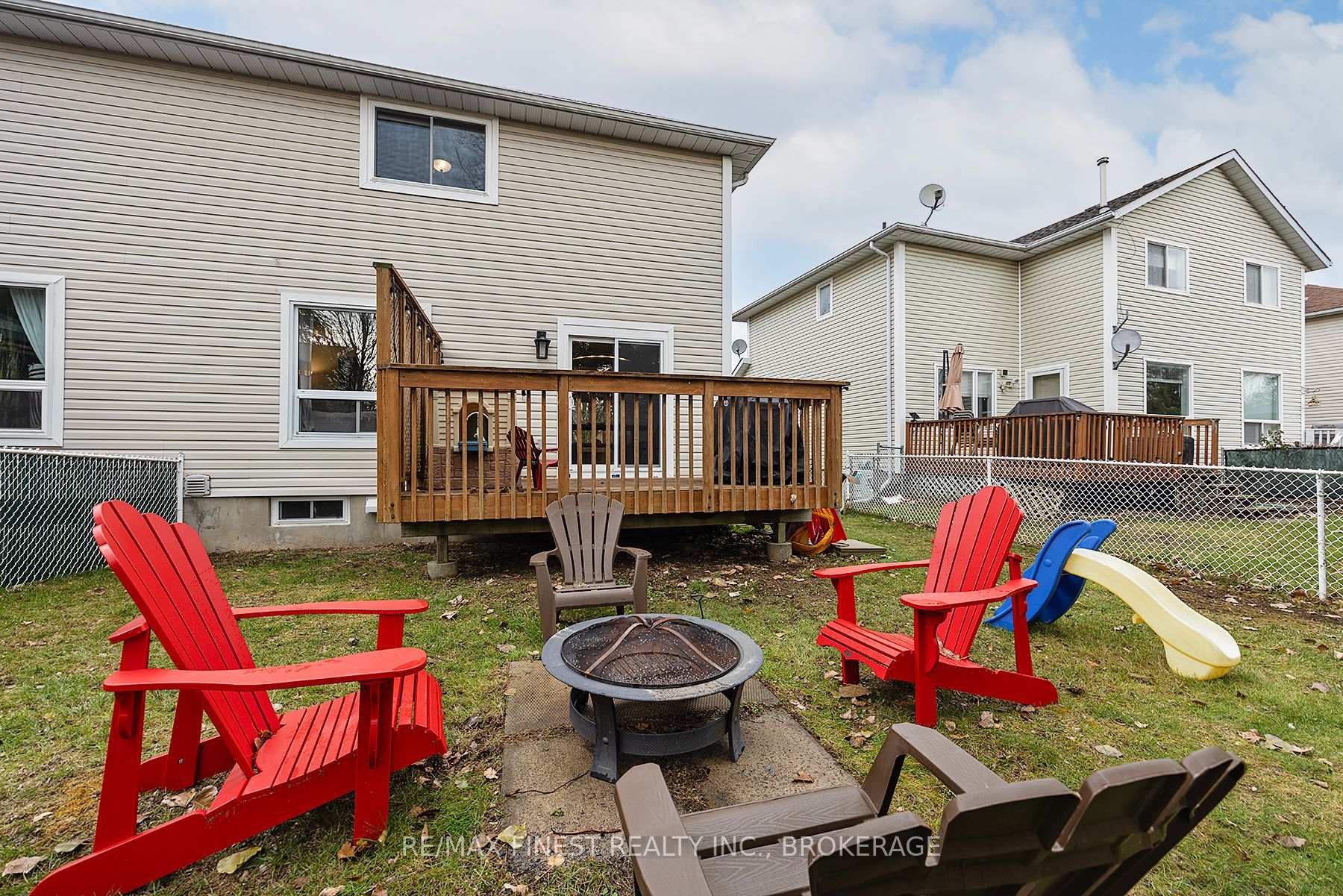 Photo 9 of 1236 Brackenwood Crescent, Kingston, City Northwest — HOMEH