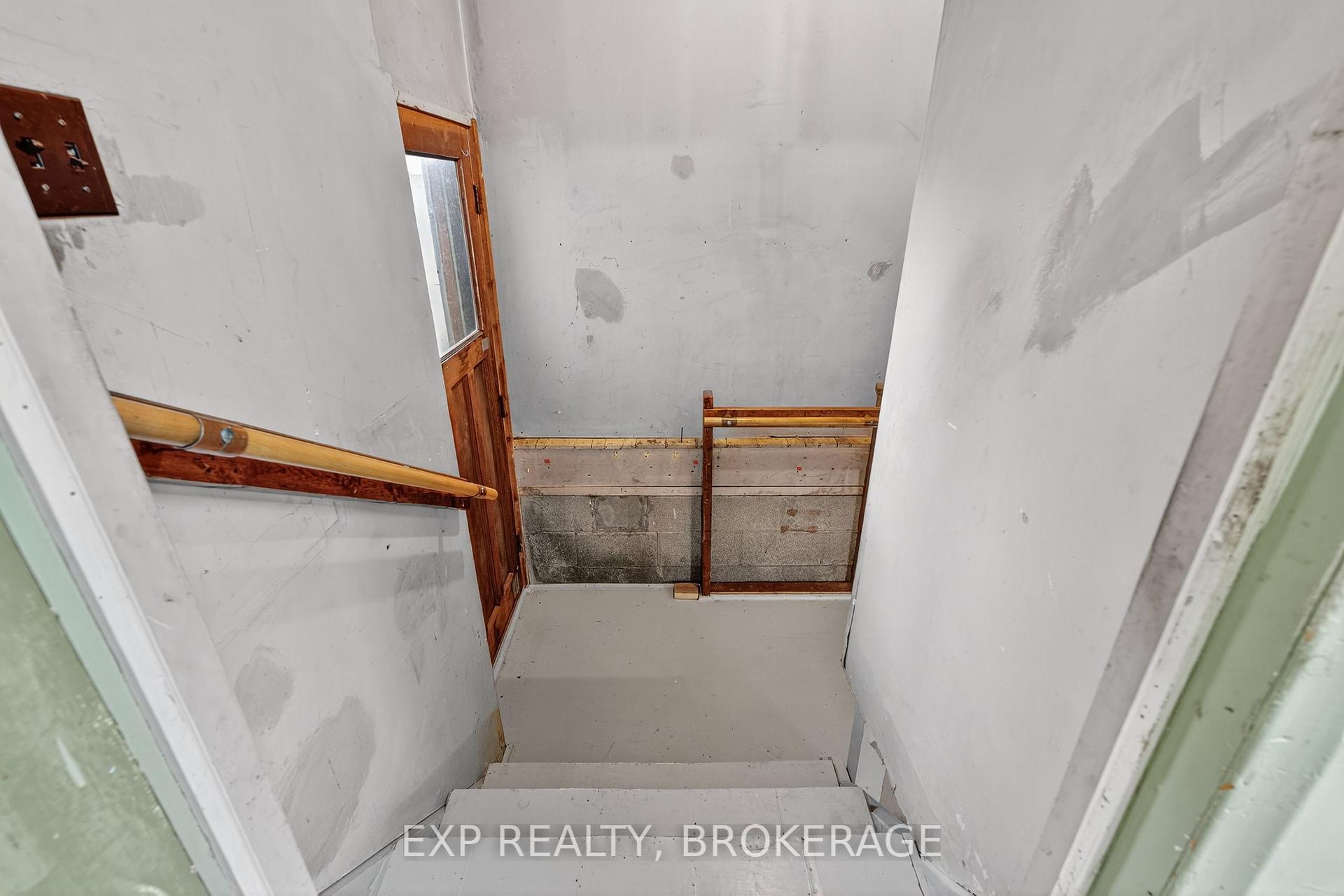 Photo 15 of 1195 Simmons Road, Loyalist, Lennox and Addington - South — HOMEH