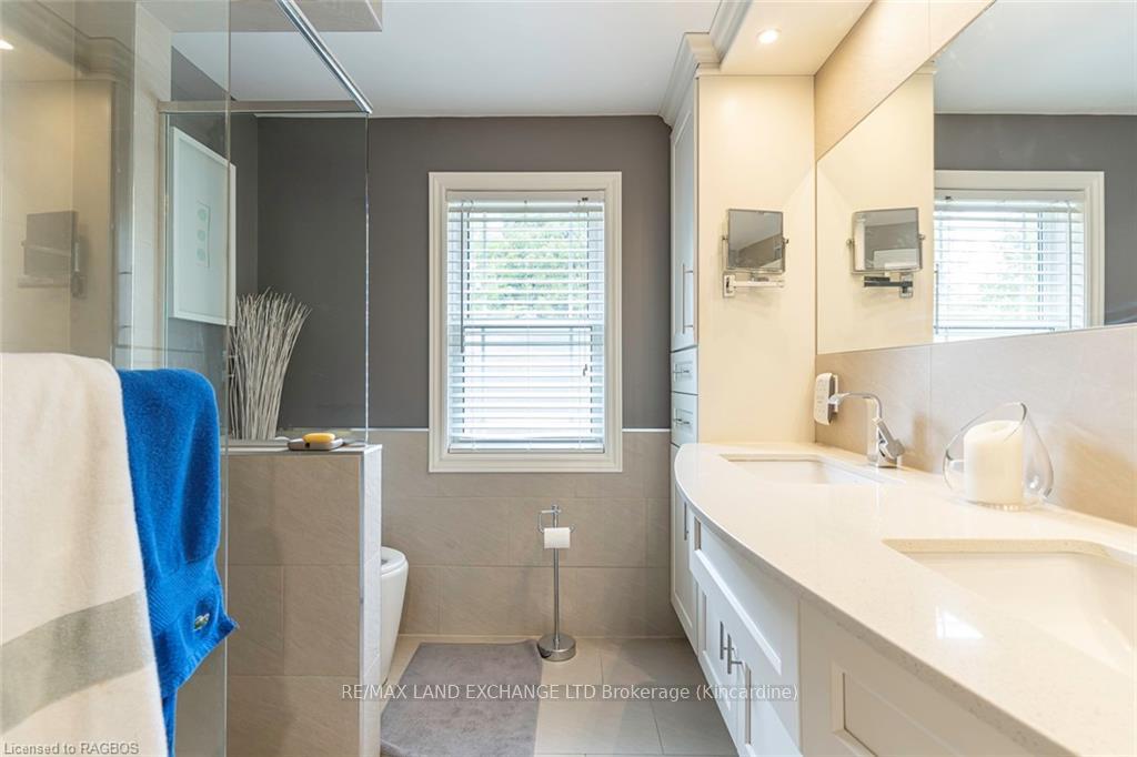 Photo 28 of 40 Albert Road, Kincardine — HOMEH