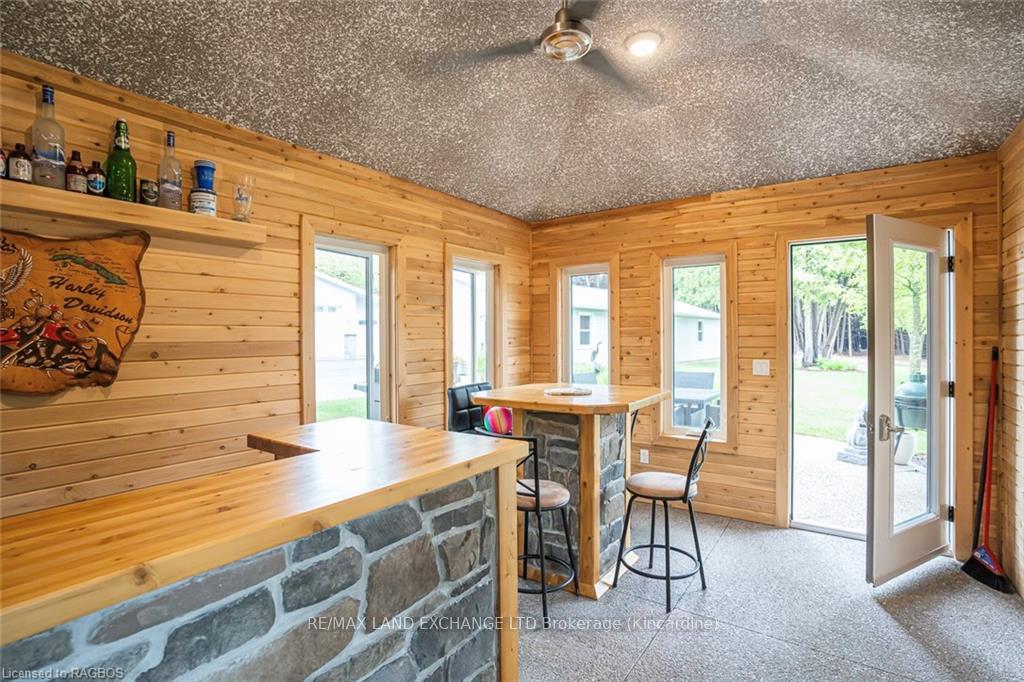 Photo 39 of 40 Albert Road, Kincardine — HOMEH