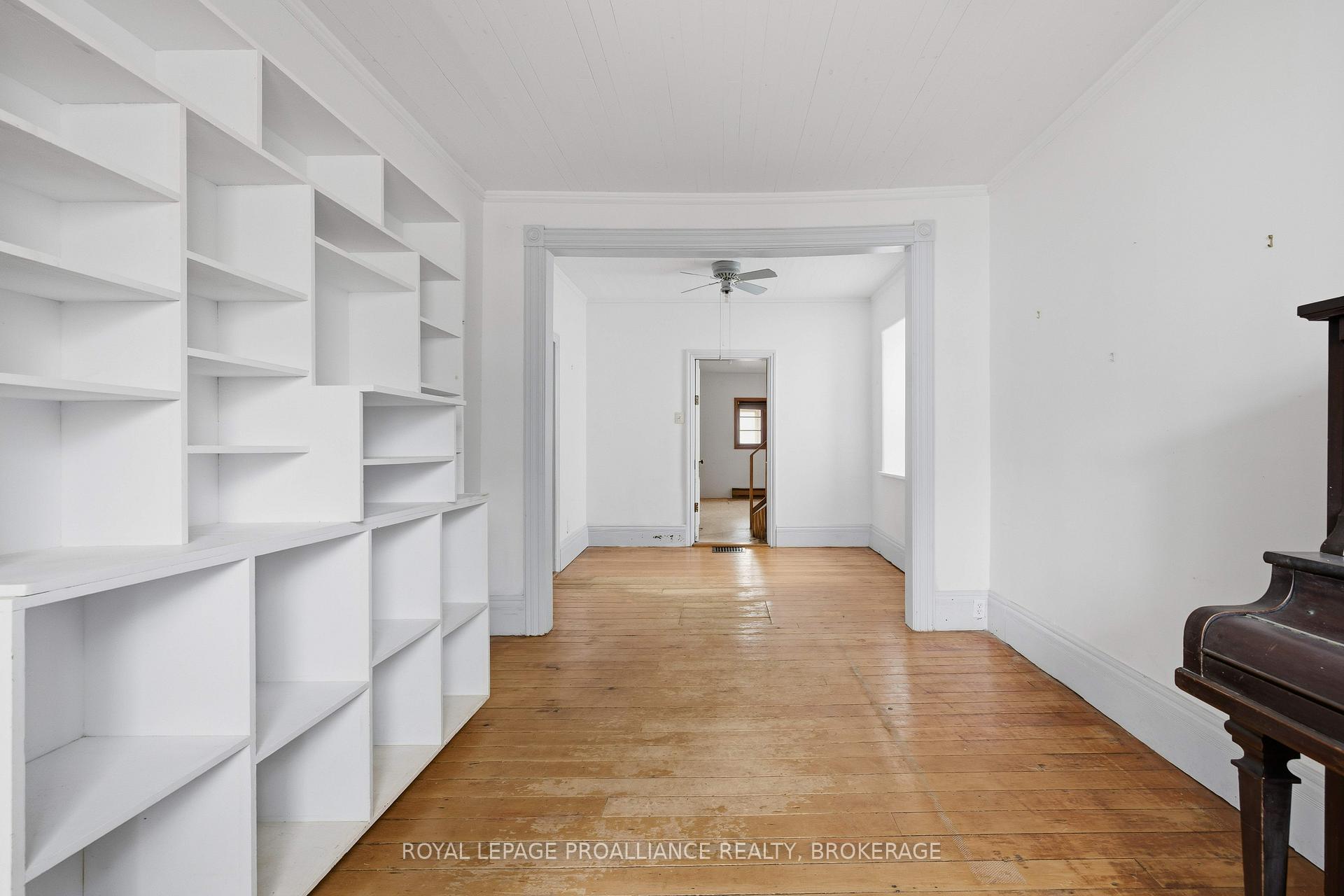 Photo 16 of 113 Charles Street, Kingston, East of Sir John A. Blvd — HOMEH