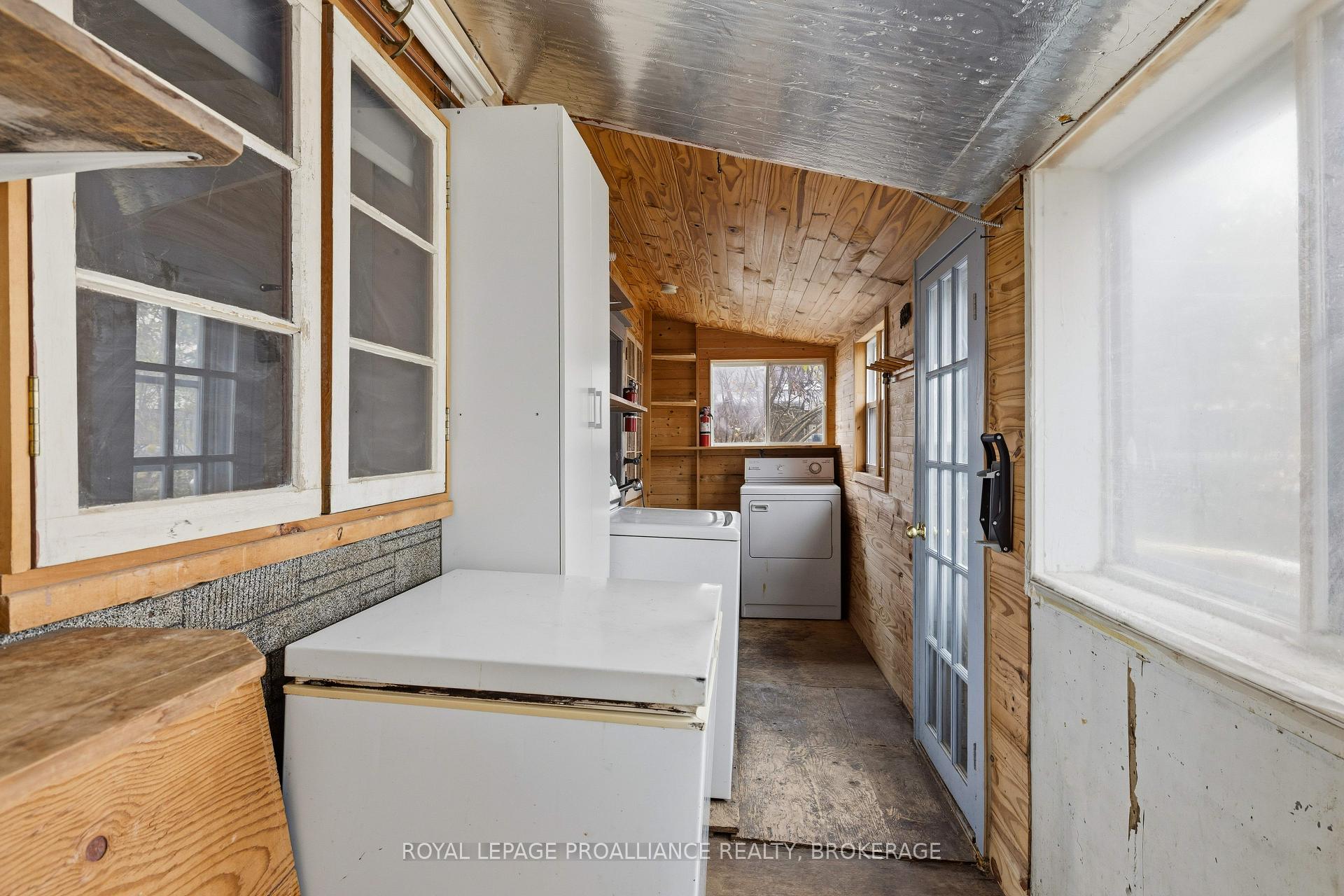 Photo 22 of 113 Charles Street, Kingston, East of Sir John A. Blvd — HOMEH