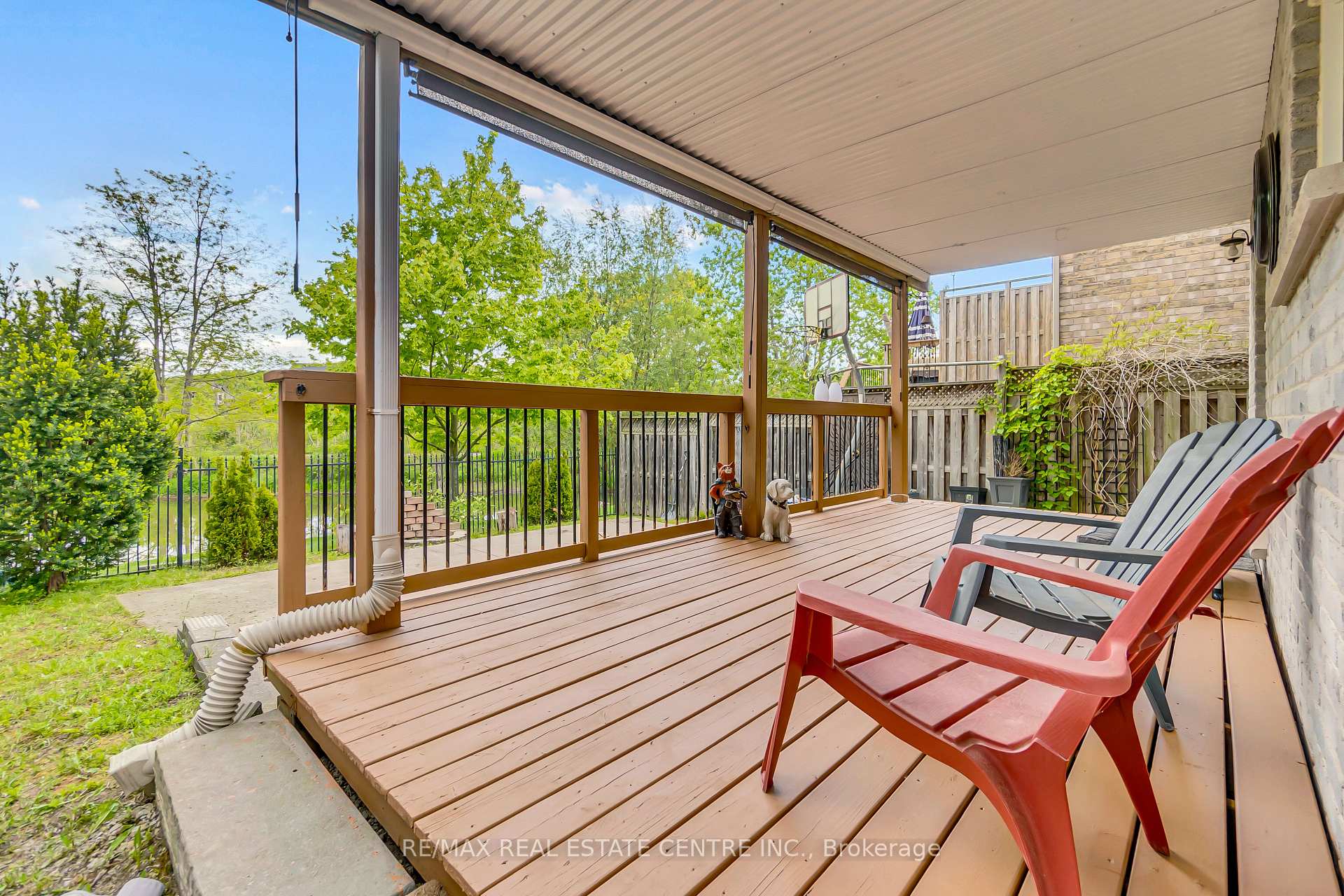Photo 28 of 110 Parkvale Drive, Kitchener — HOMEH
