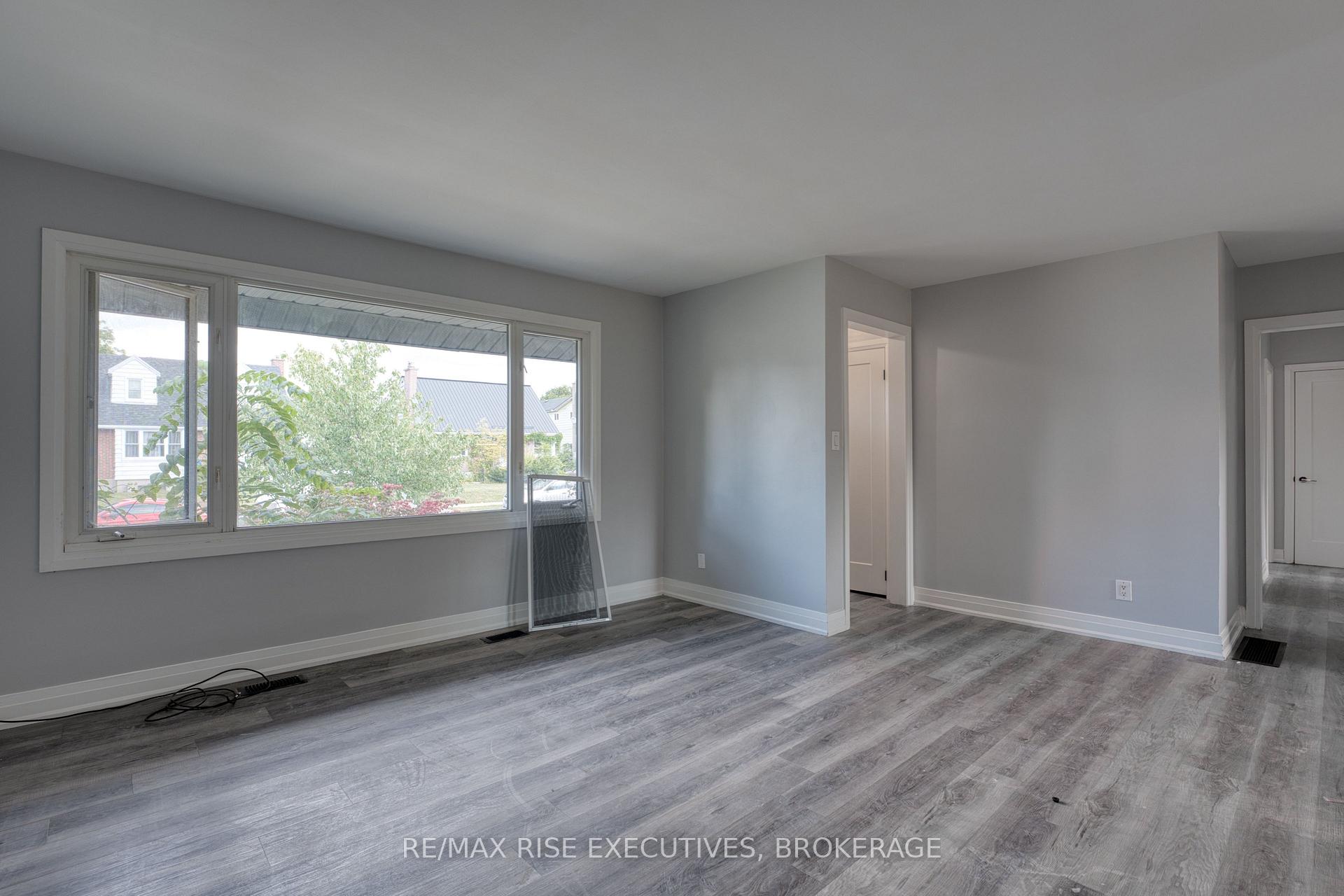 Photo 8 of Unit 1, 22 Ruskin Street, Kingston, East of Sir John A. Blvd — HOMEH