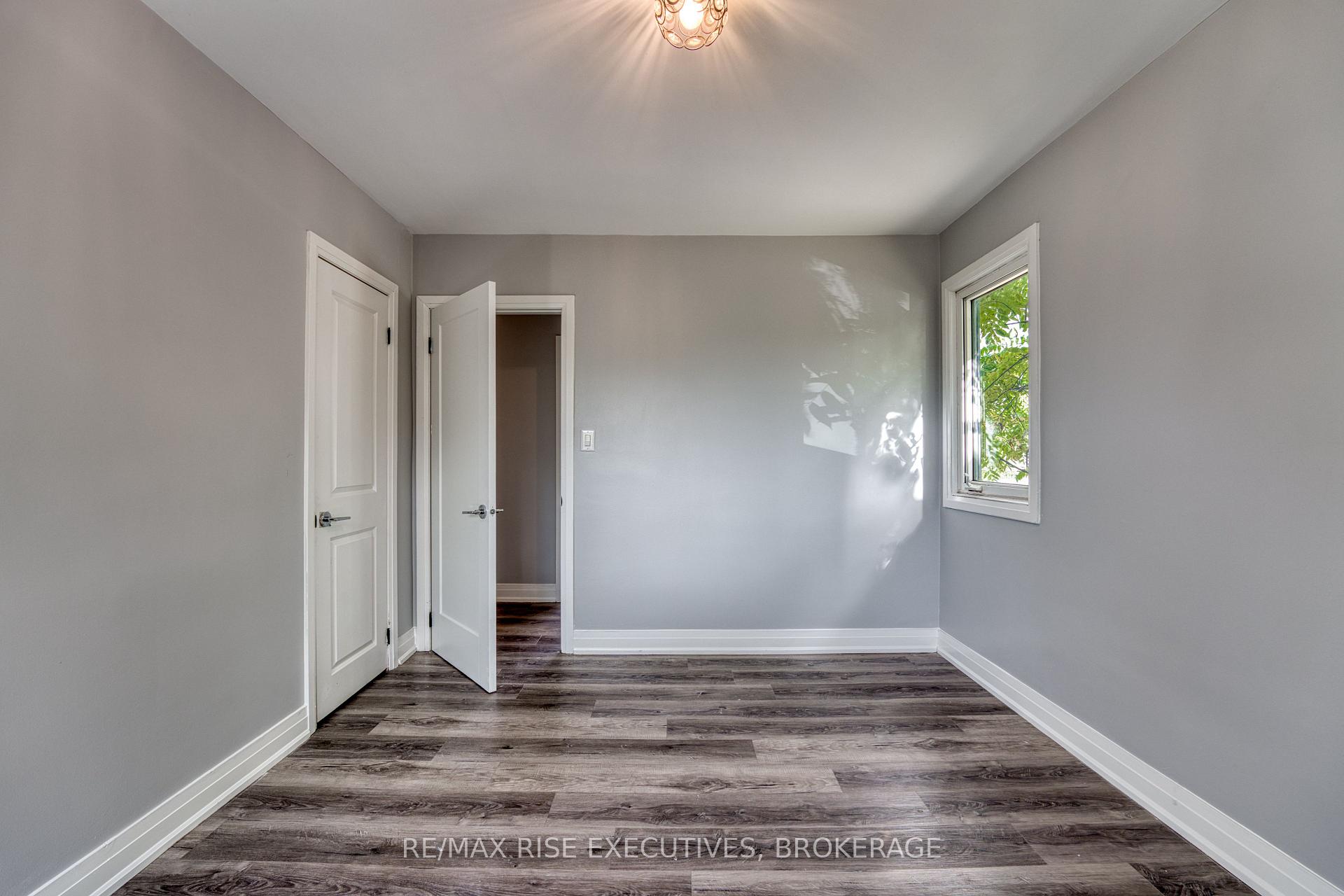 Photo 10 of Unit 1, 22 Ruskin Street, Kingston, East of Sir John A. Blvd — HOMEH