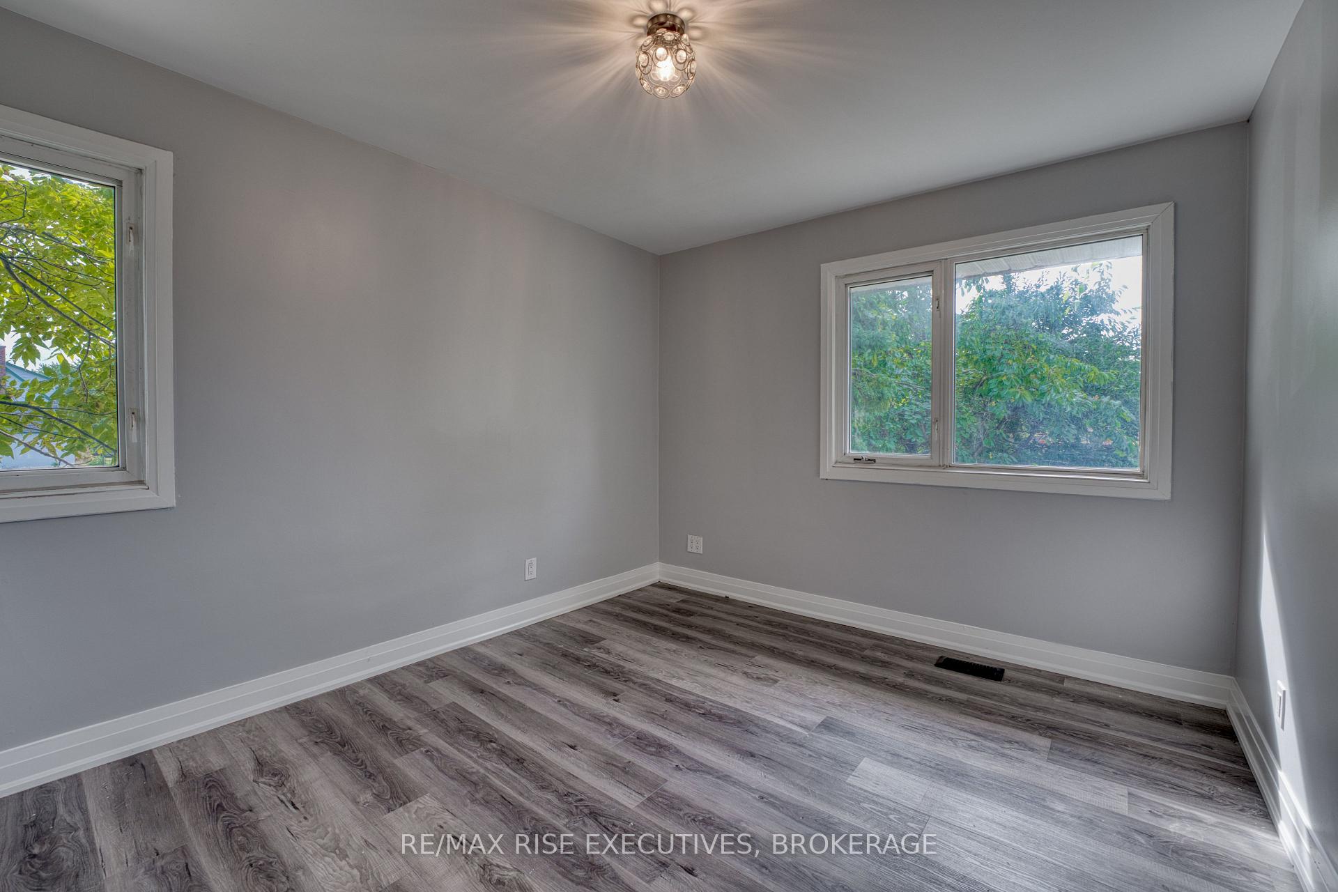 Photo 11 of Unit 1, 22 Ruskin Street, Kingston, East of Sir John A. Blvd — HOMEH