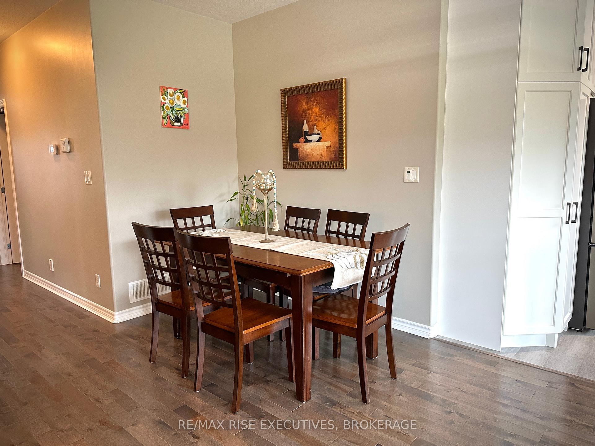Photo 16 of 123 Macdougall Drive, Loyalist, Amherstview — HOMEH