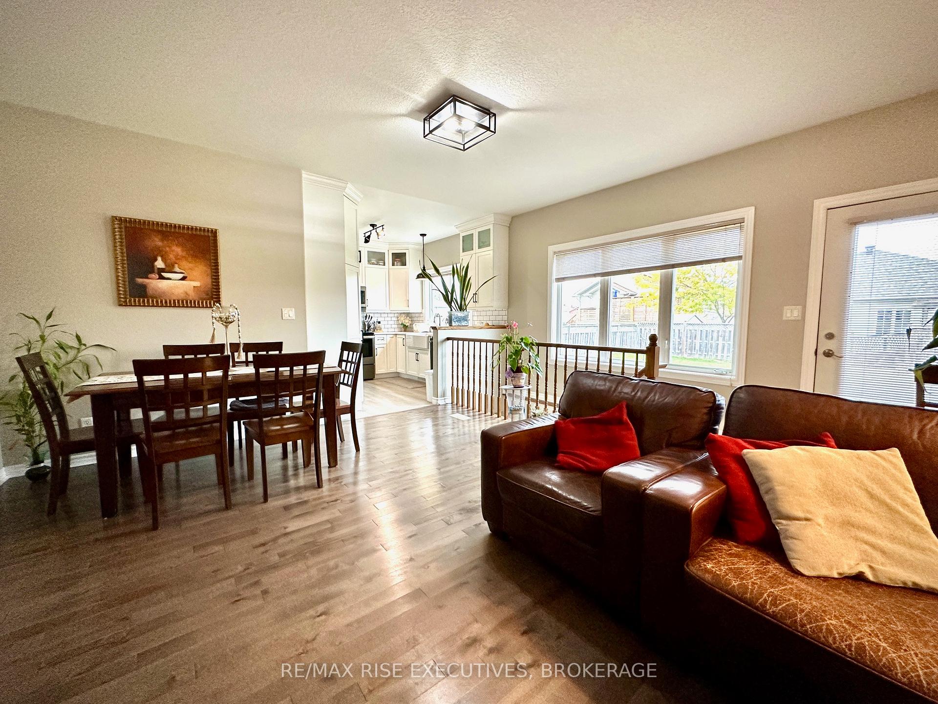 Photo 17 of 123 Macdougall Drive, Loyalist, Amherstview — HOMEH