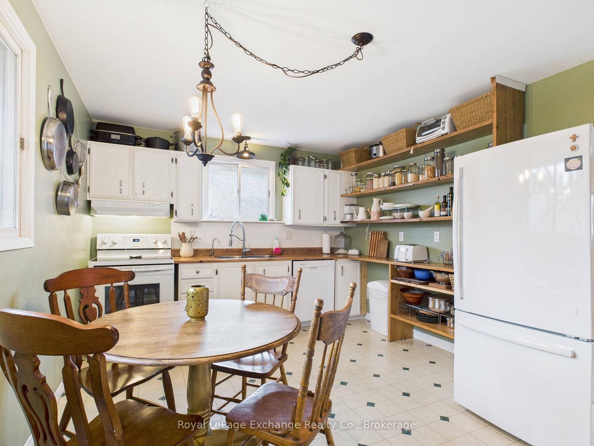 Photo 7 of 583 Scott Street, Kincardine — HOMEH