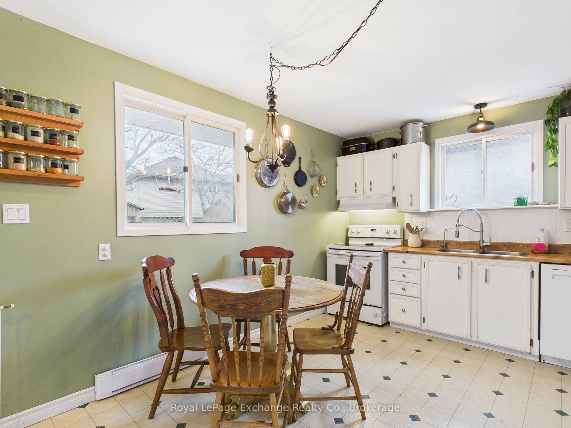 Photo 8 of 583 Scott Street, Kincardine — HOMEH