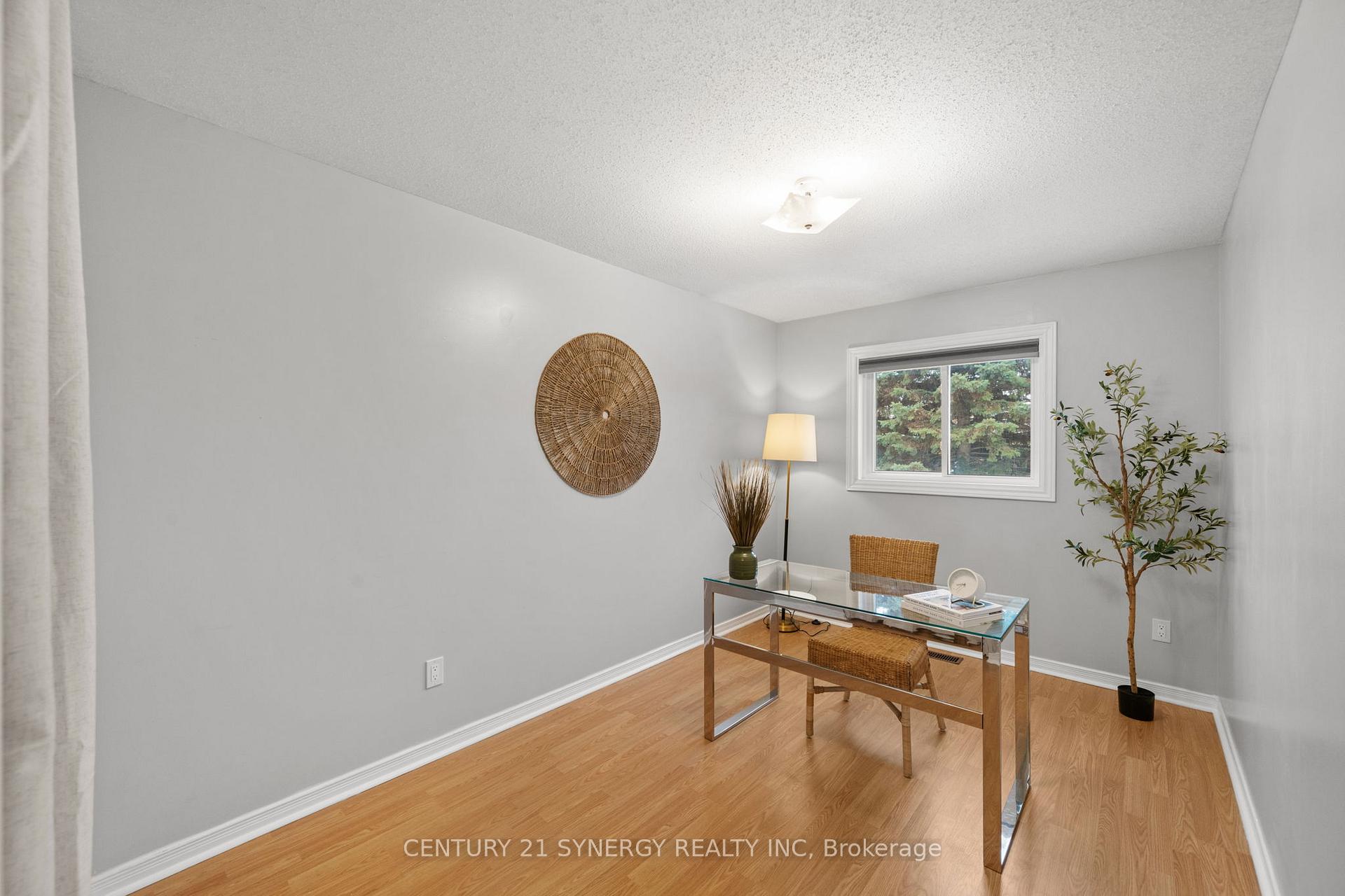Photo 32 of 1 Hendrie Court, Ottawa, Kanata - Katimavik — HOMEH