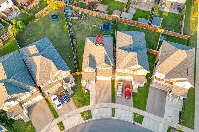 Photo 3 of 103 Watermill Street, Kitchener — HOMEH