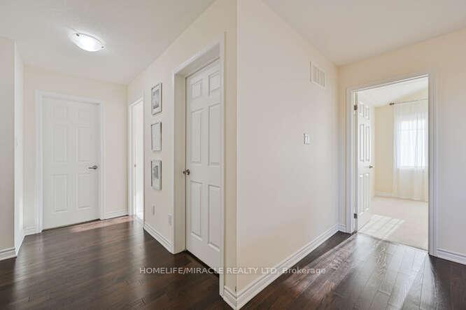 Photo 20 of 103 Watermill Street, Kitchener — HOMEH