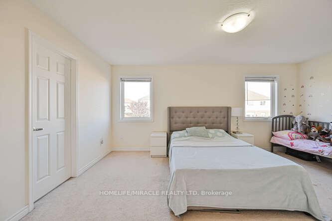Photo 24 of 103 Watermill Street, Kitchener — HOMEH