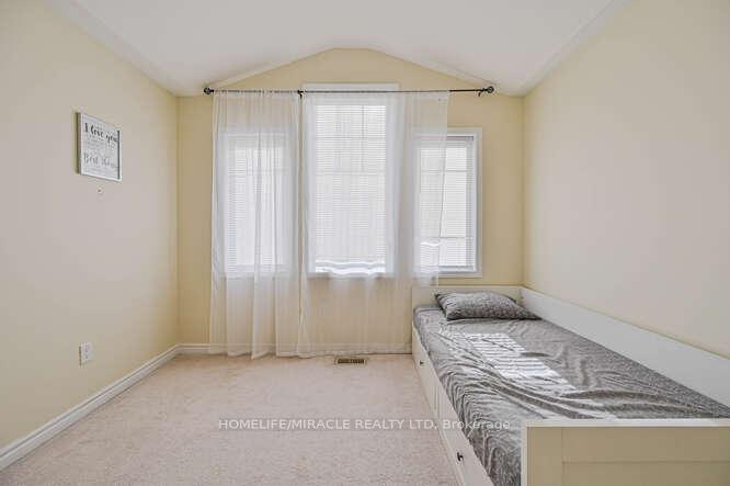 Photo 32 of 103 Watermill Street, Kitchener — HOMEH
