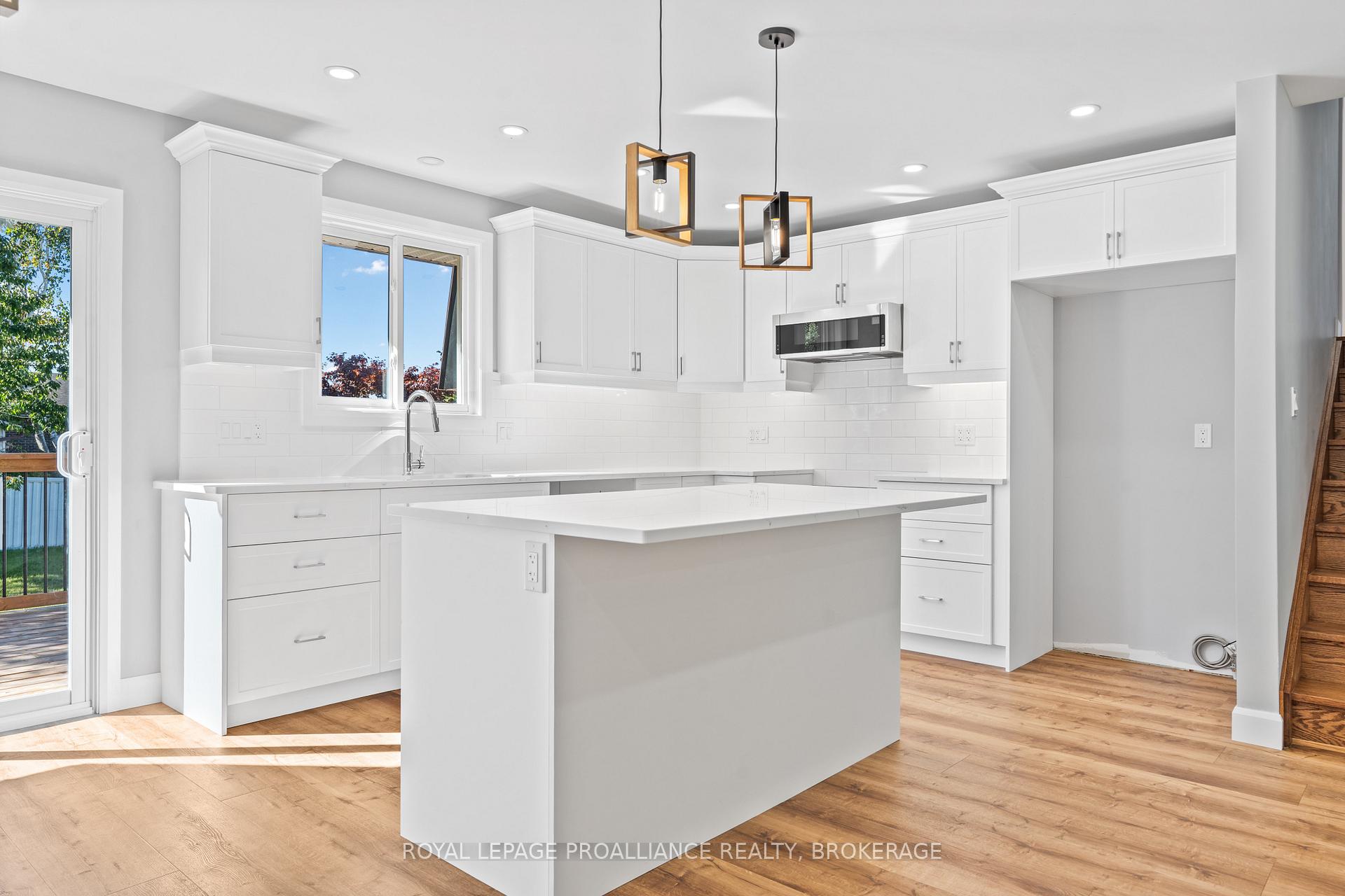 Photo 13 of 47 Inverness Crescent, Kingston, West of Sir John A. Blvd — HOMEH