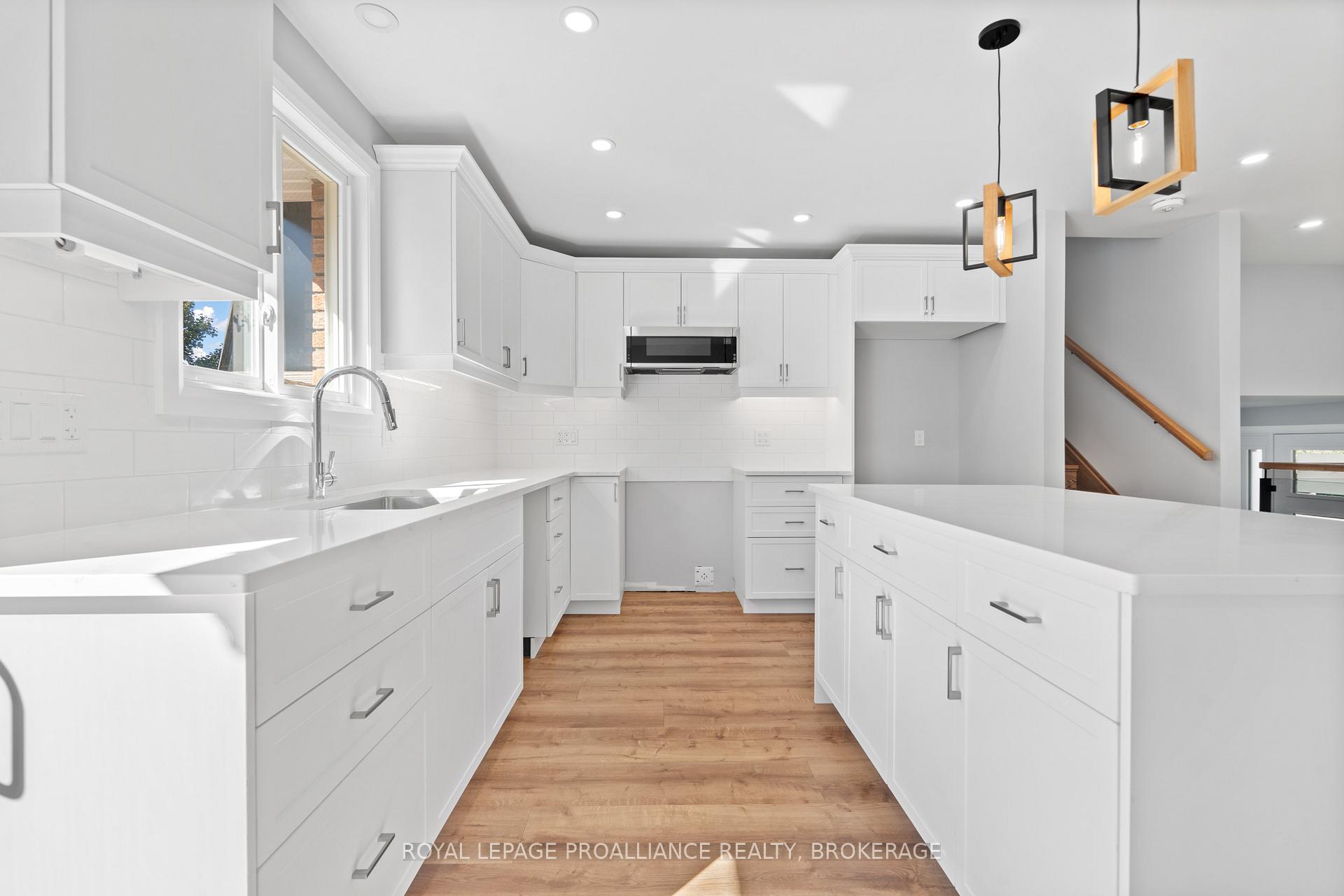 Photo 15 of 47 Inverness Crescent, Kingston, West of Sir John A. Blvd — HOMEH