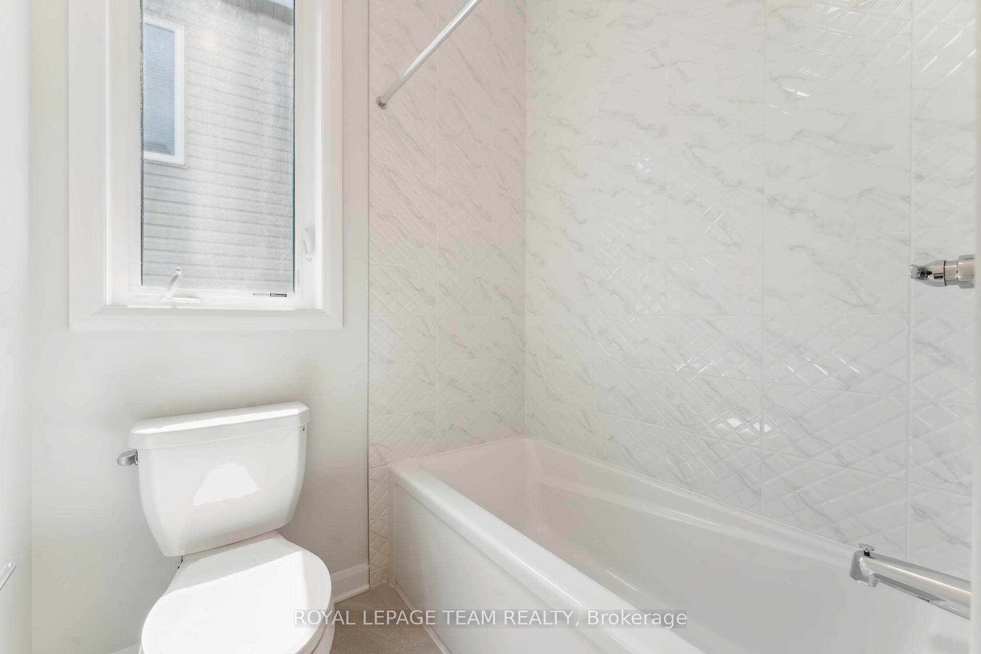 Photo 28 of 5045 Abbott Street E, Ottawa, Kanata - Emerald Meadows/Trailwest — HOMEH