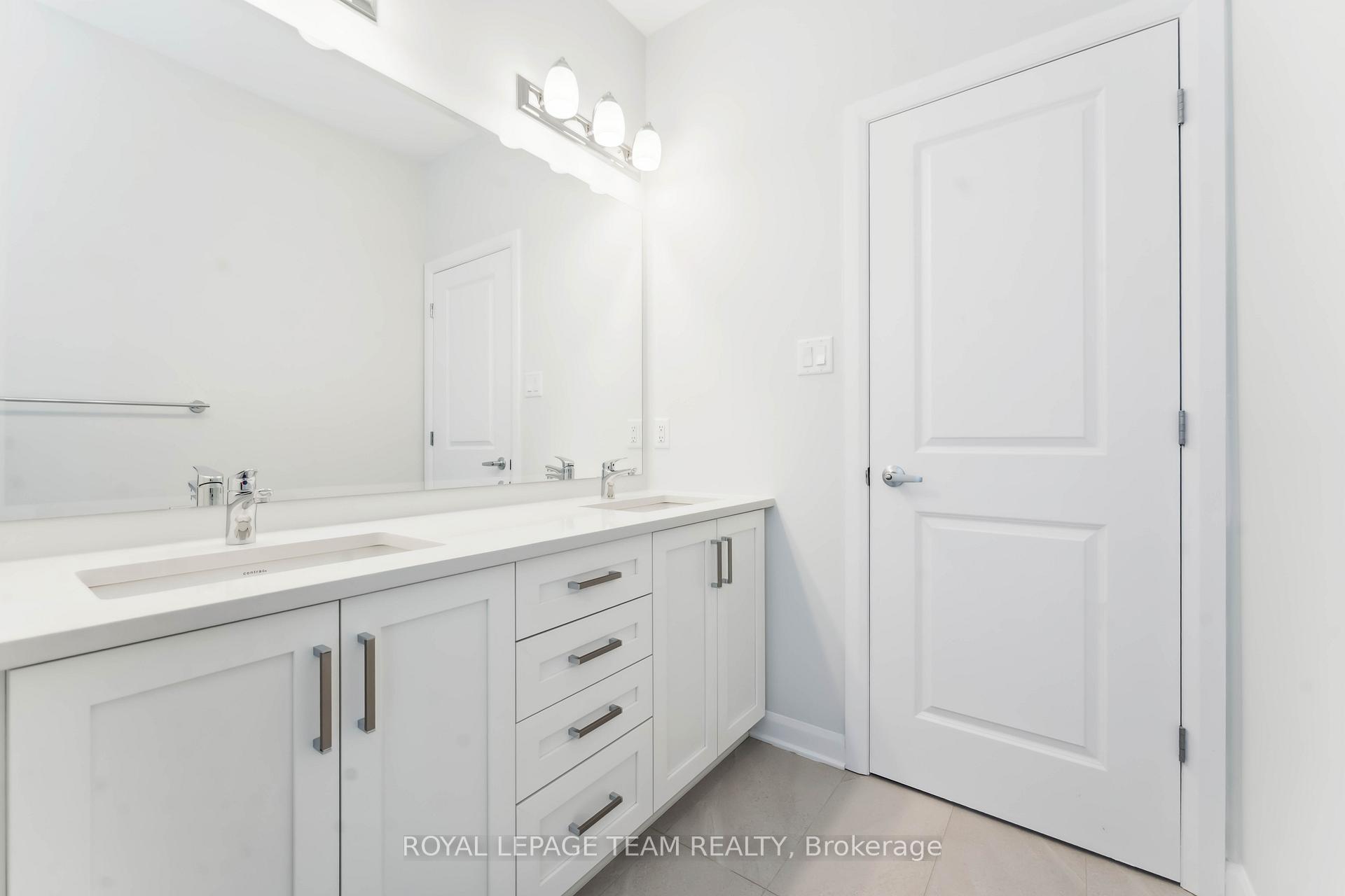 Photo 29 of 5045 Abbott Street E, Ottawa, Kanata - Emerald Meadows/Trailwest — HOMEH
