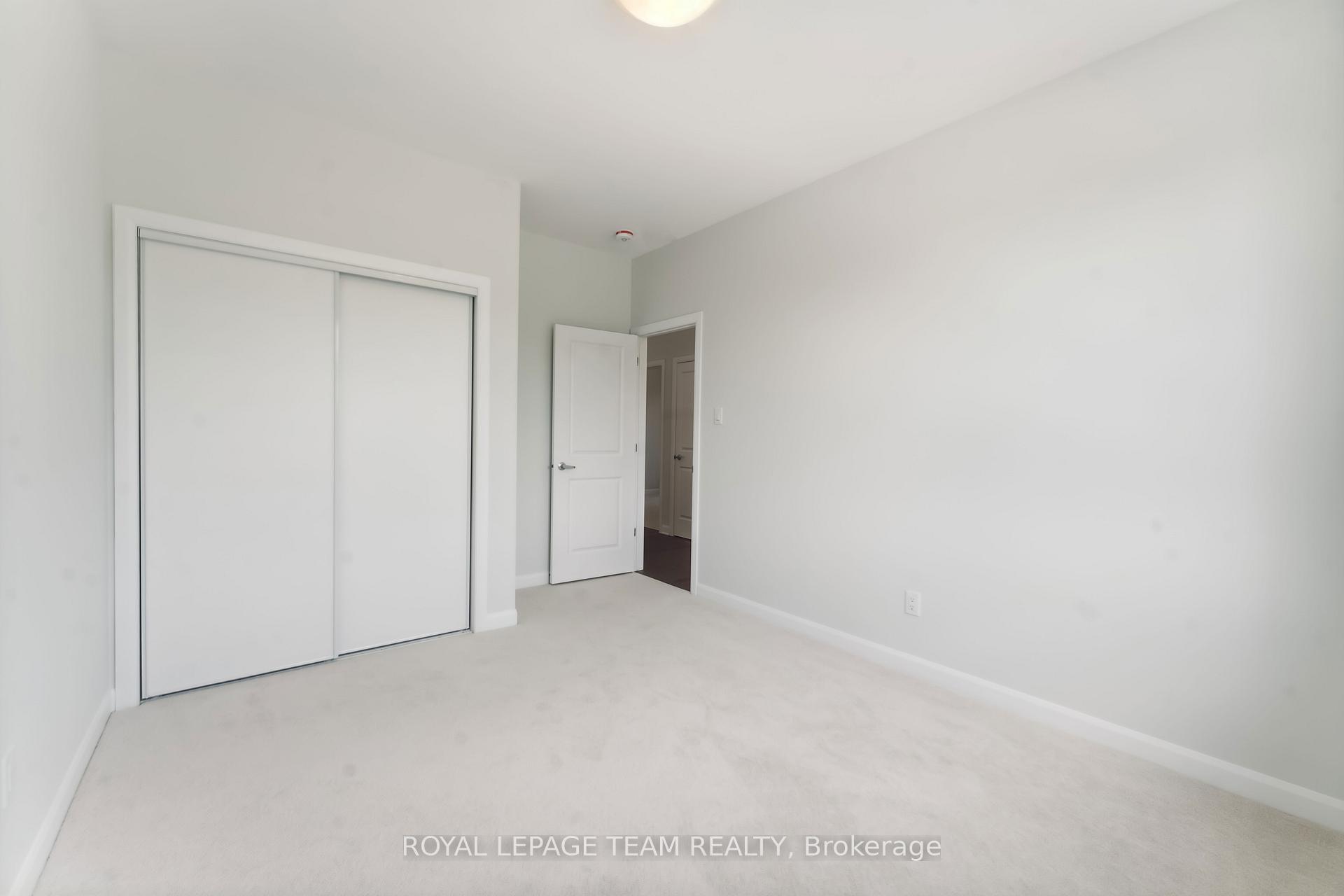 Photo 35 of 5045 Abbott Street E, Ottawa, Kanata - Emerald Meadows/Trailwest — HOMEH
