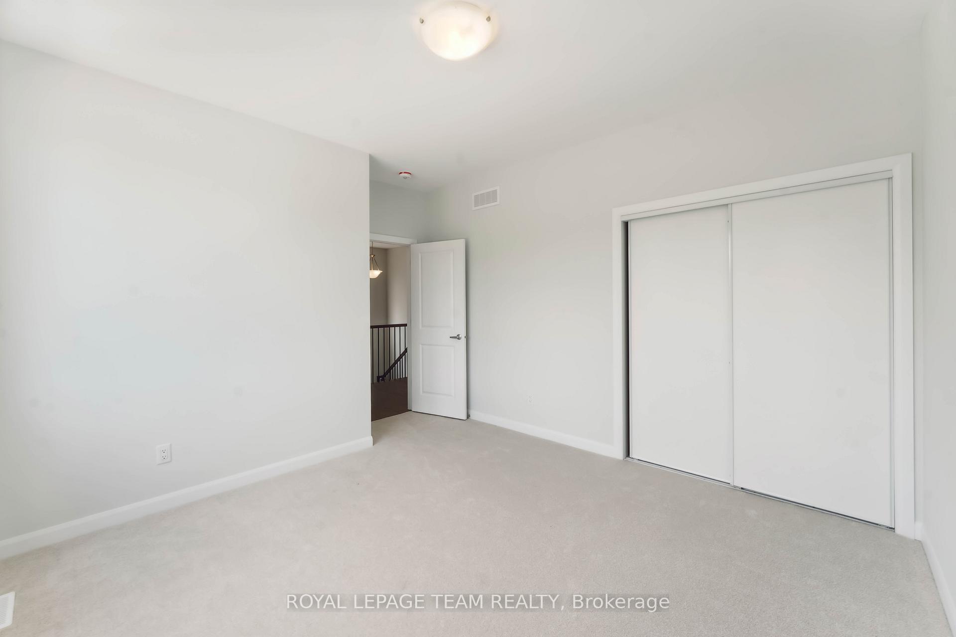 Photo 39 of 5045 Abbott Street E, Ottawa, Kanata - Emerald Meadows/Trailwest — HOMEH