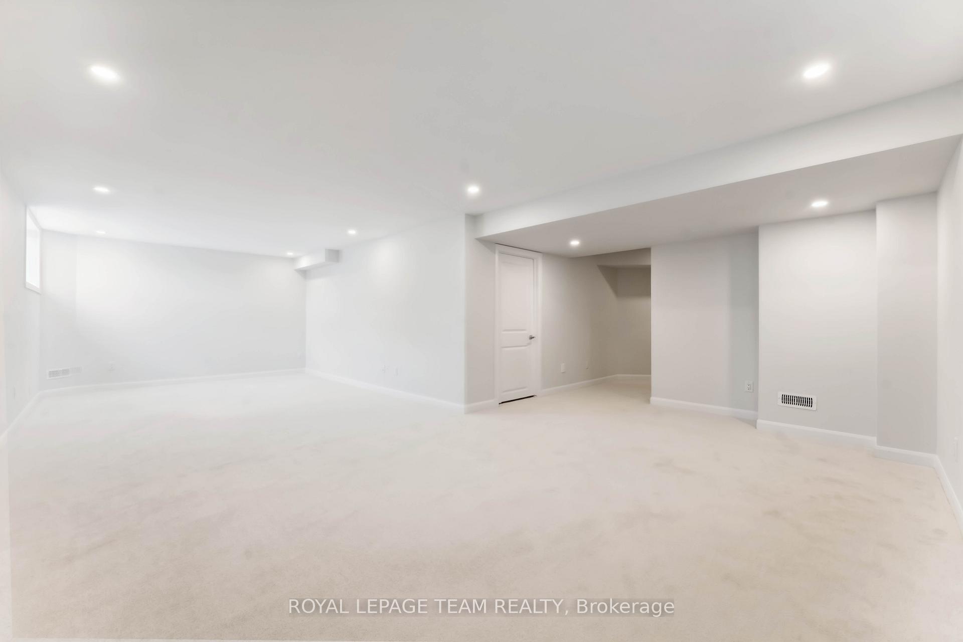 Photo 40 of 5045 Abbott Street E, Ottawa, Kanata - Emerald Meadows/Trailwest — HOMEH