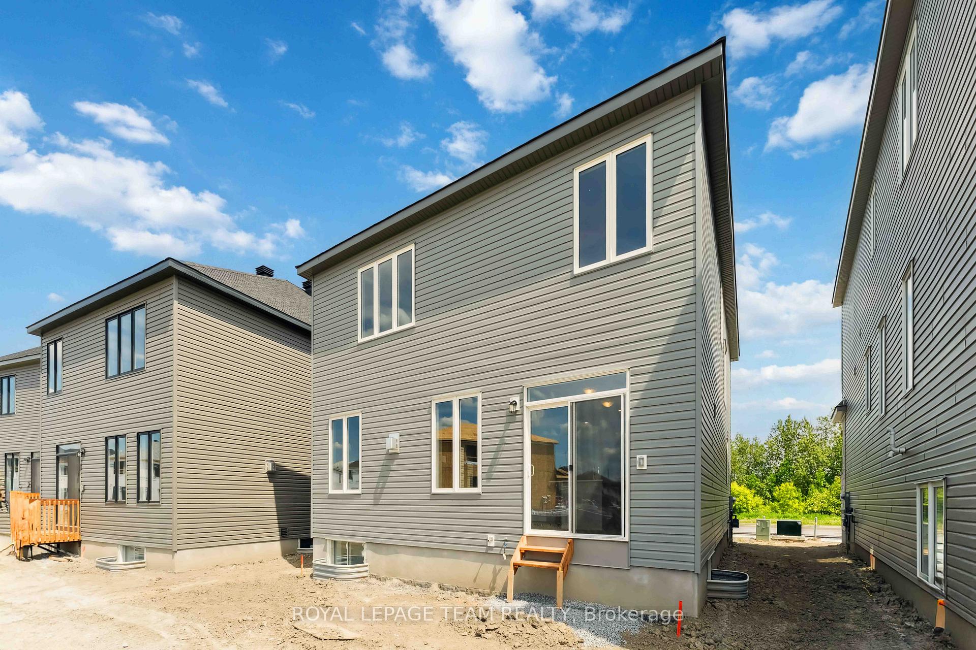 Photo 46 of 5045 Abbott Street E, Ottawa, Kanata - Emerald Meadows/Trailwest — HOMEH