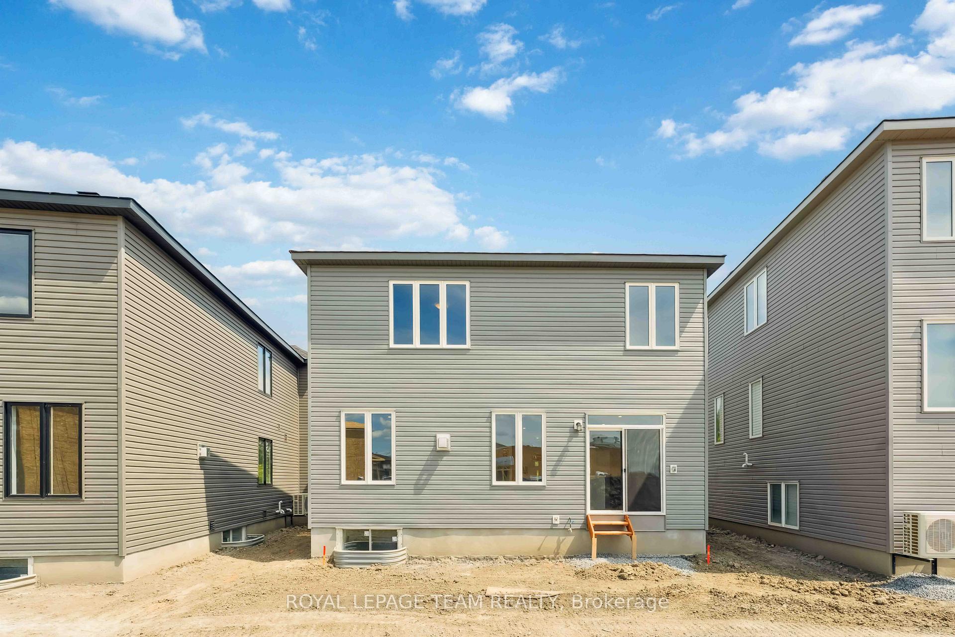 Photo 47 of 5045 Abbott Street E, Ottawa, Kanata - Emerald Meadows/Trailwest — HOMEH