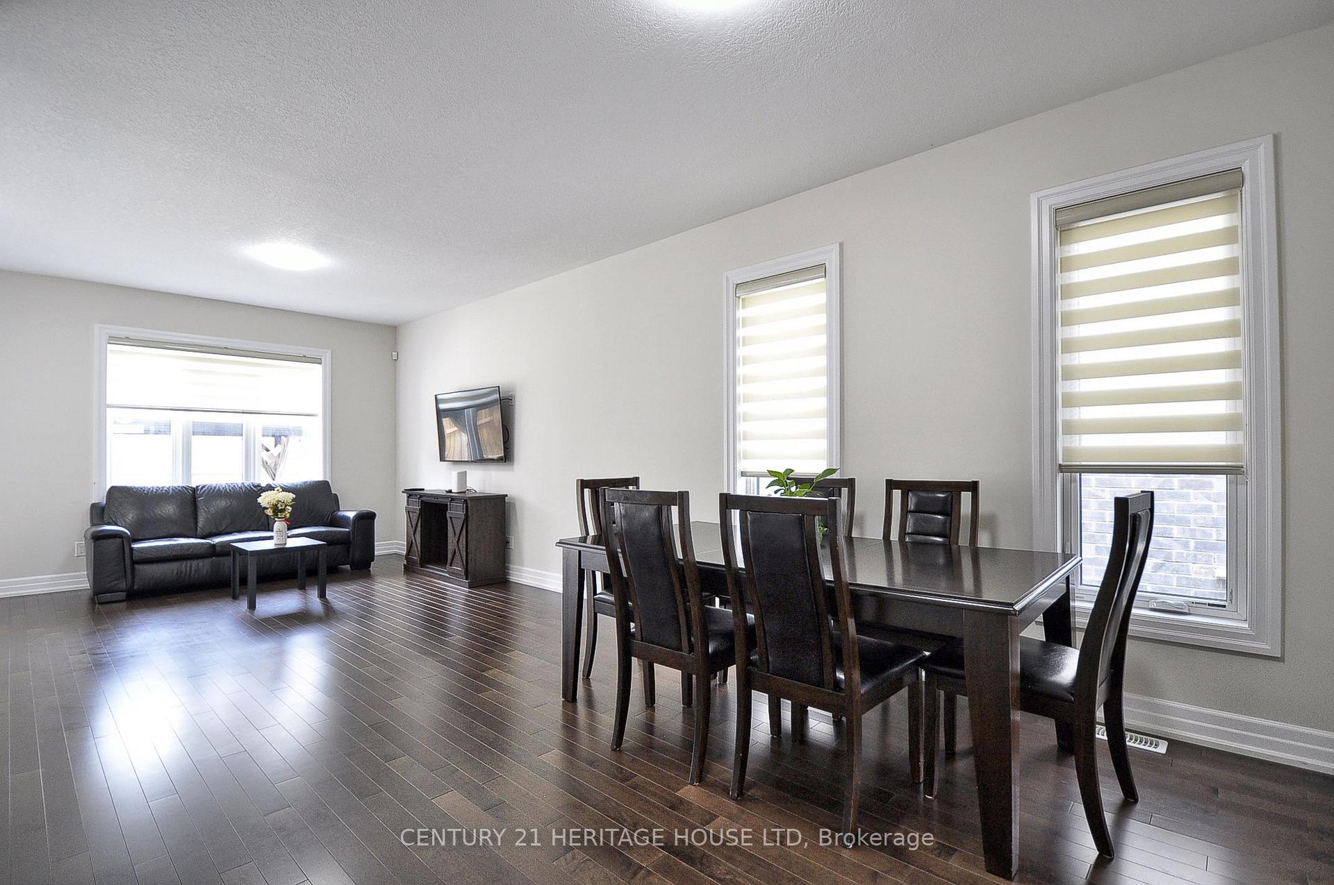 Photo 4 of 329 Sedgewood Street, Kitchener — HOMEH