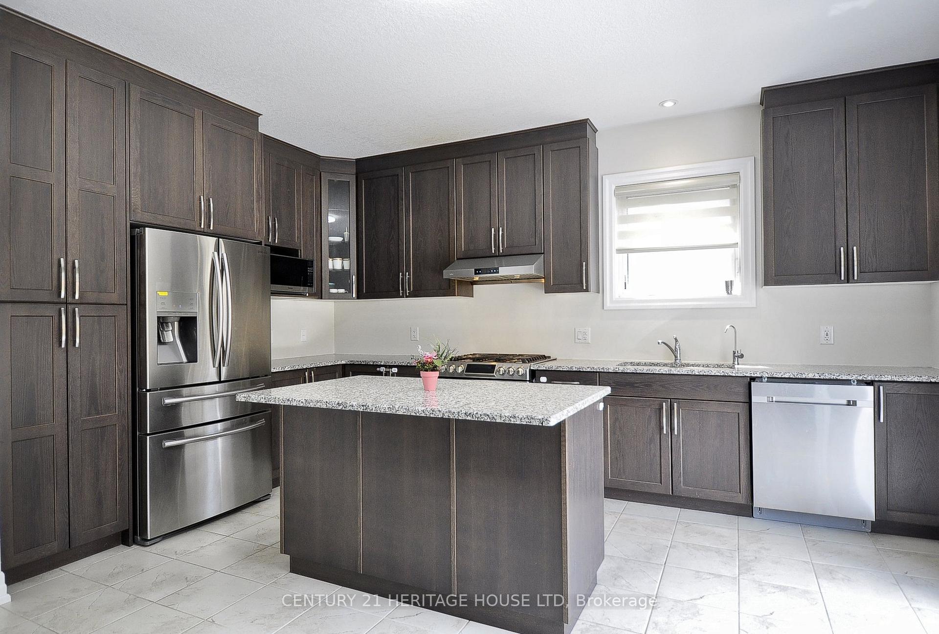 Photo 9 of 329 Sedgewood Street, Kitchener — HOMEH