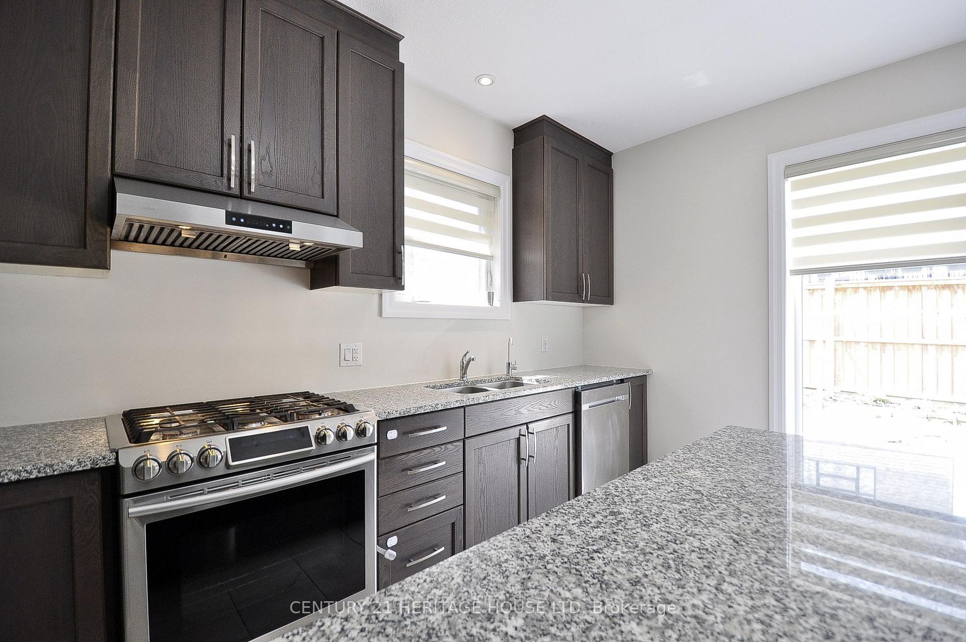 Photo 11 of 329 Sedgewood Street, Kitchener — HOMEH