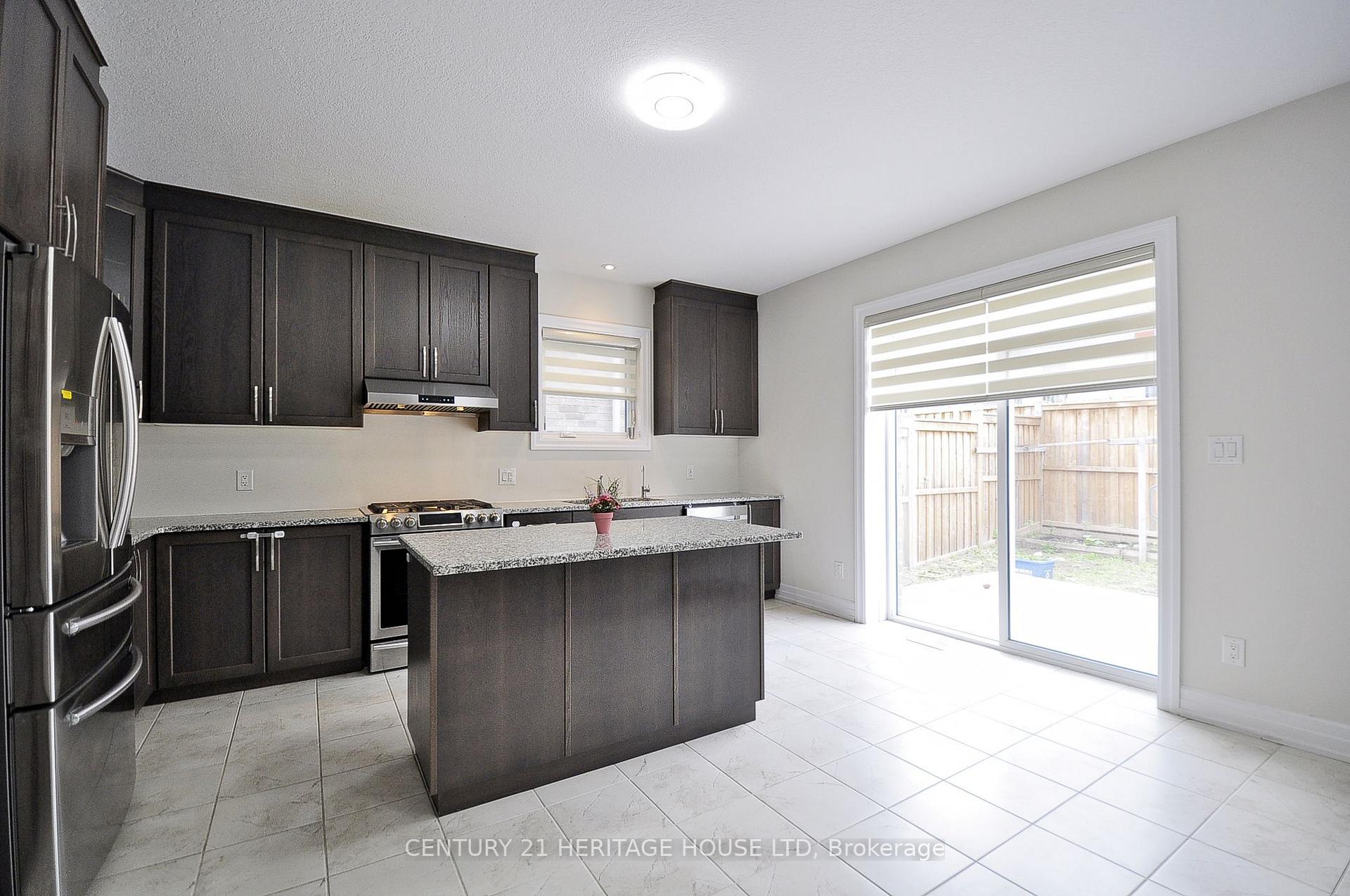 Photo 12 of 329 Sedgewood Street, Kitchener — HOMEH