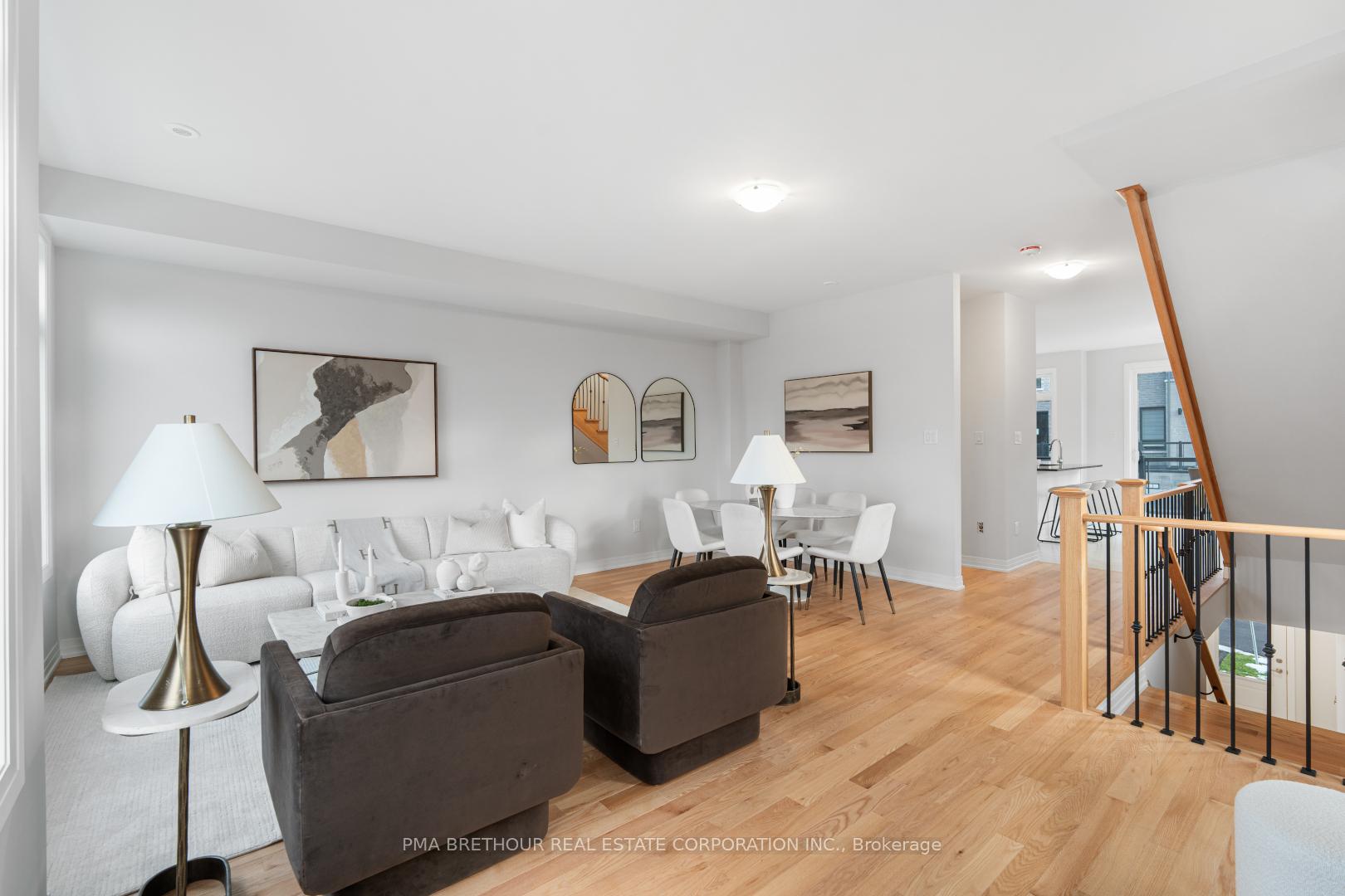 Photo 12 of 99 Rustle Woods Avenue, Markham, Cornell — HOMEH