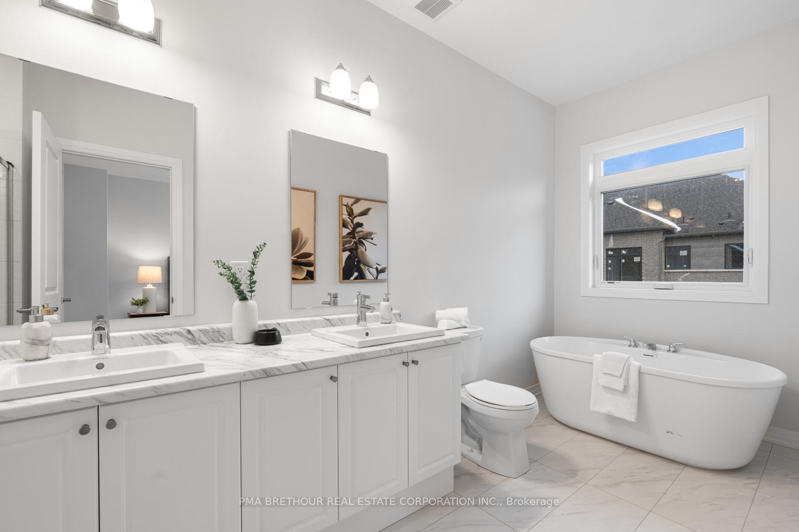 Photo 27 of 99 Rustle Woods Avenue, Markham, Cornell — HOMEH