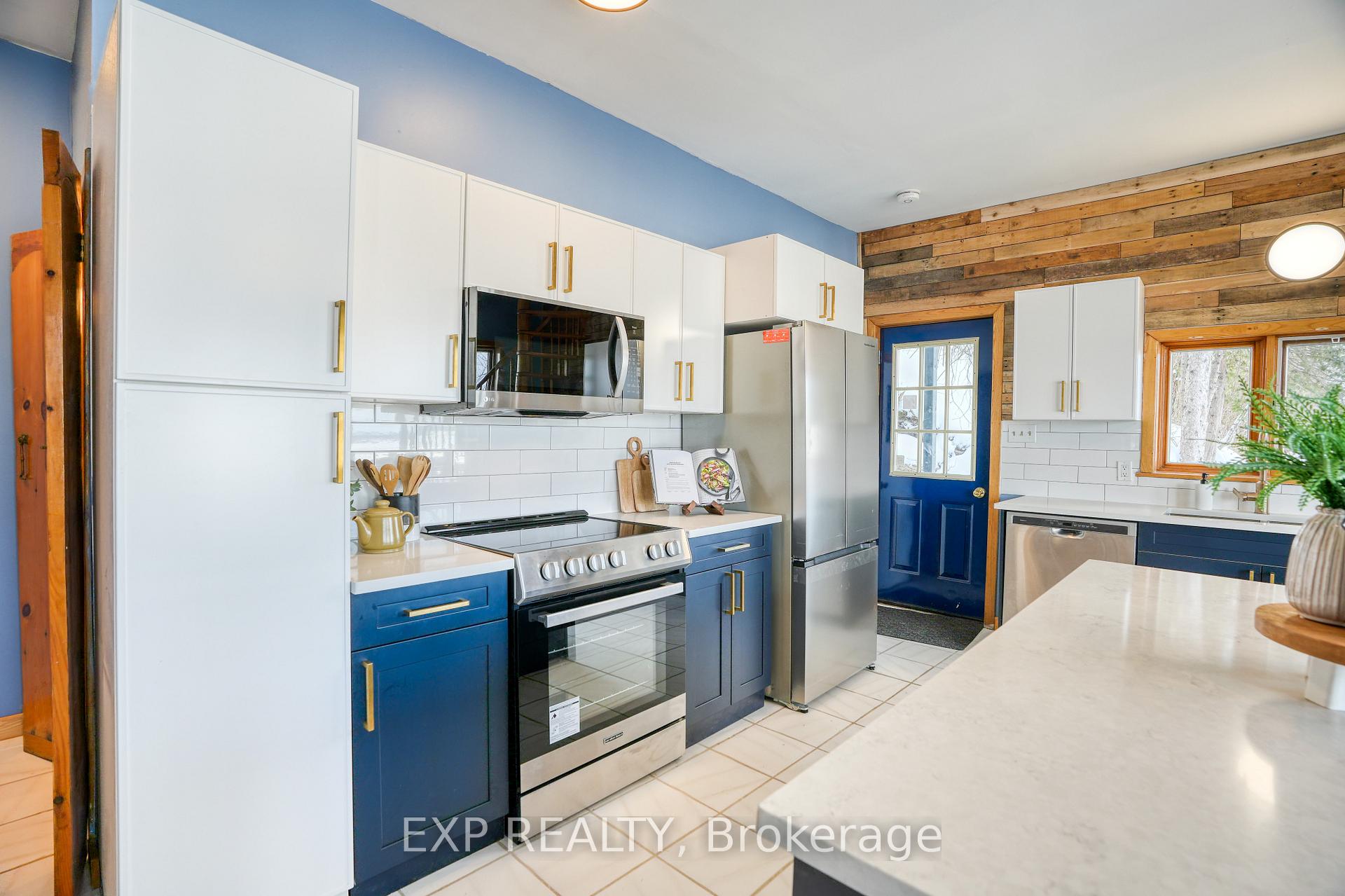 Photo 4 of 1643 River Road, McNab/Braeside, Mcnab/Braeside Twps — HOMEH