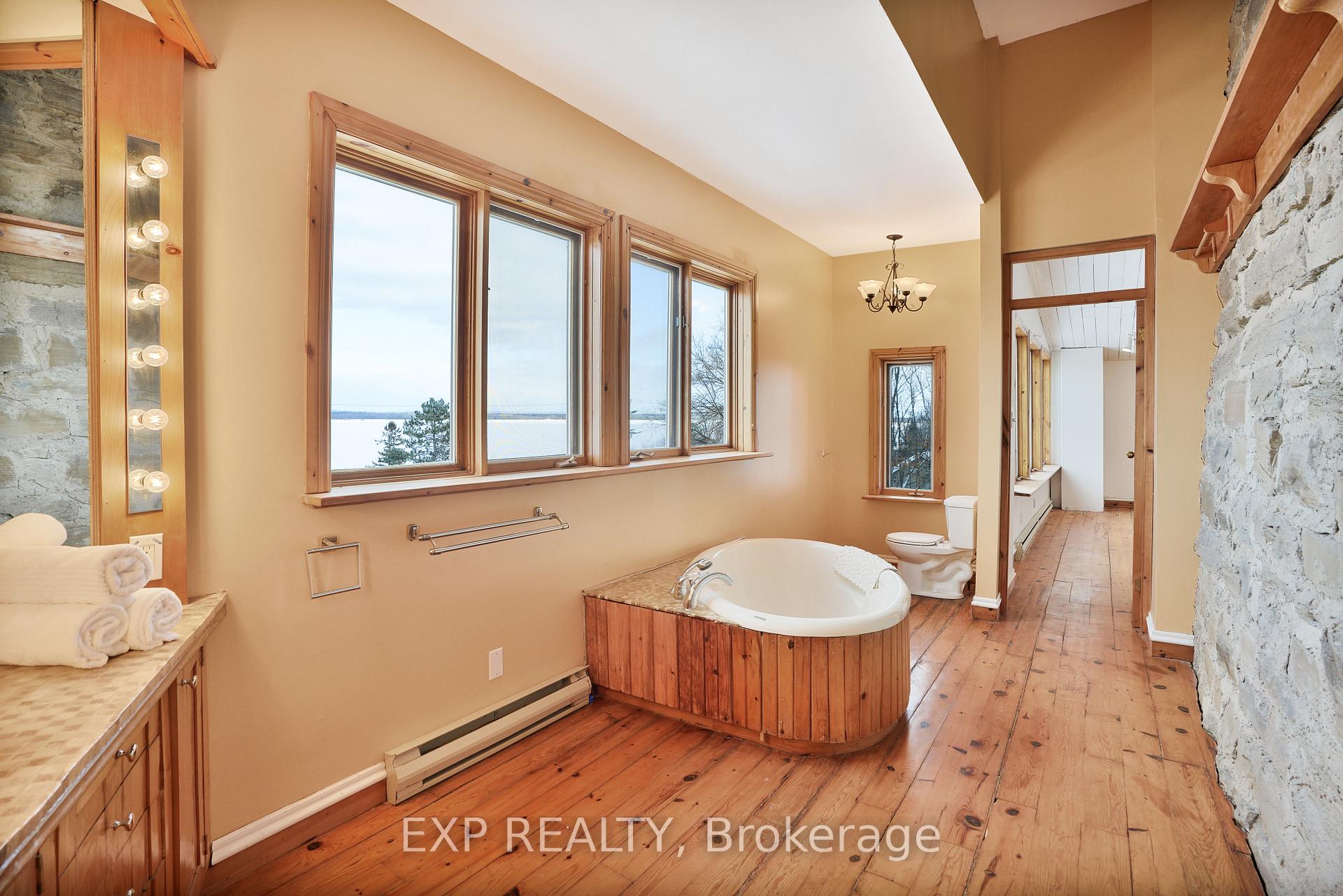 Photo 20 of 1643 River Road, McNab/Braeside, Mcnab/Braeside Twps — HOMEH