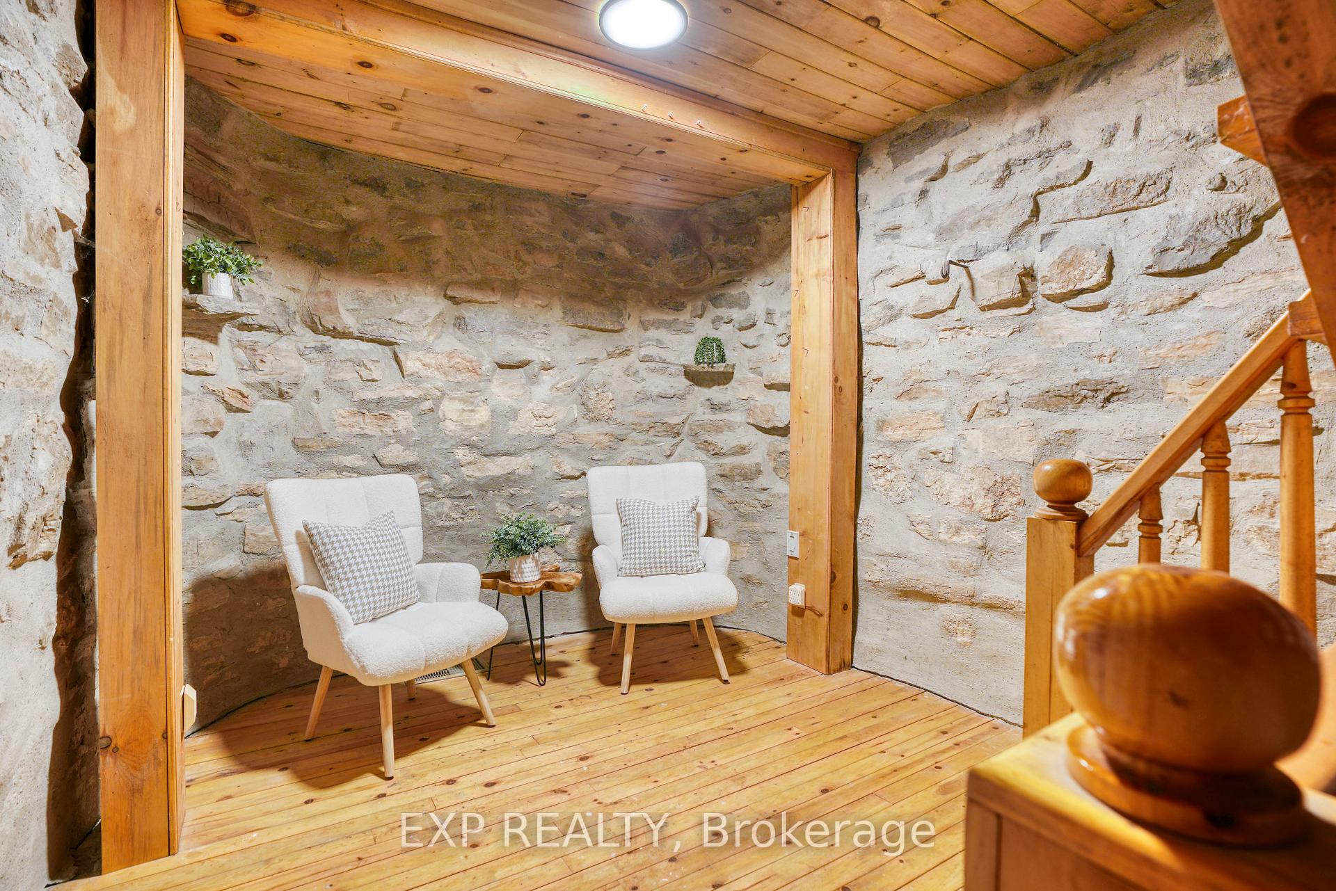 Photo 27 of 1643 River Road, McNab/Braeside, Mcnab/Braeside Twps — HOMEH