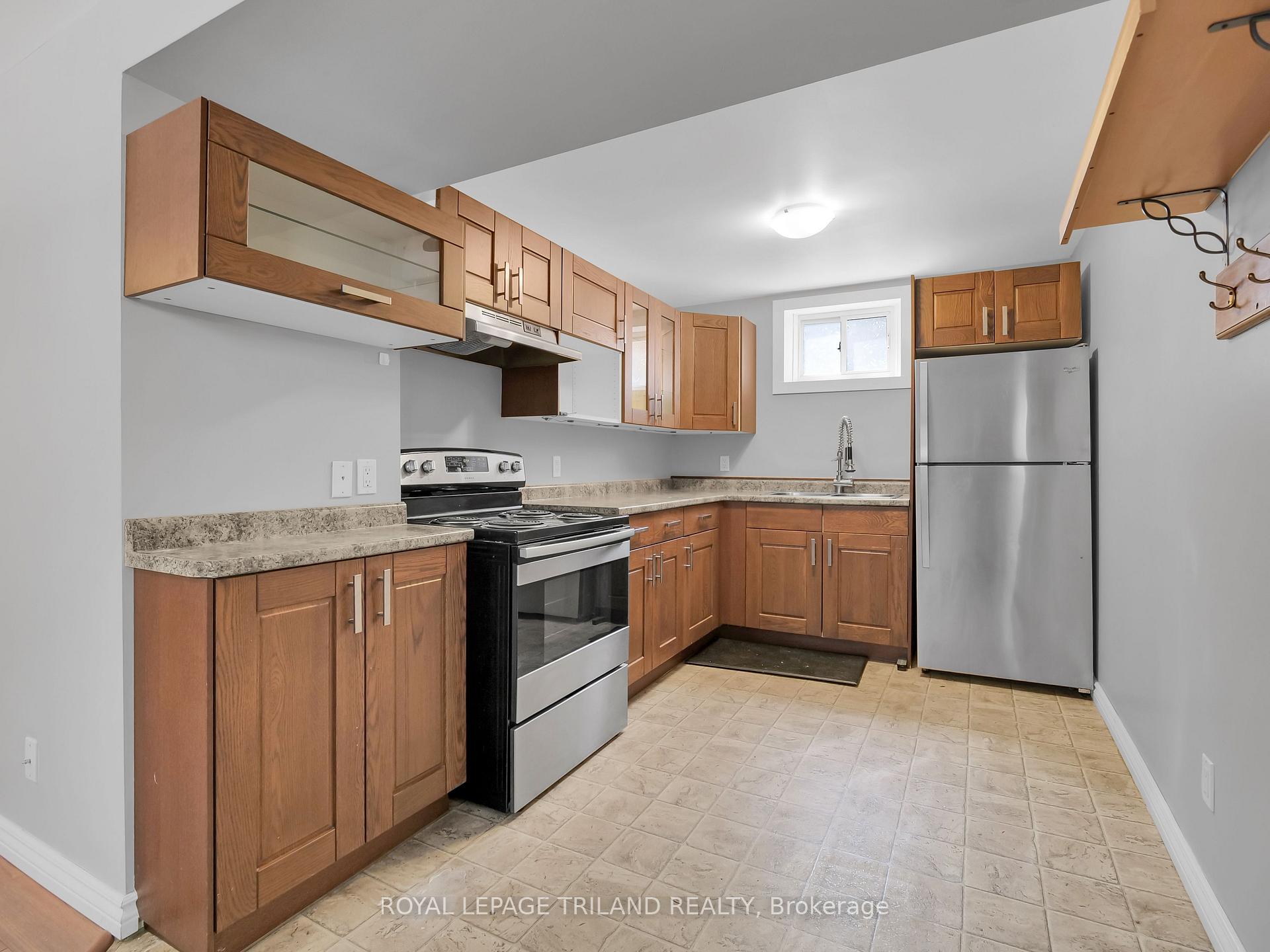 Front of Unit 2, 35 Miles Street