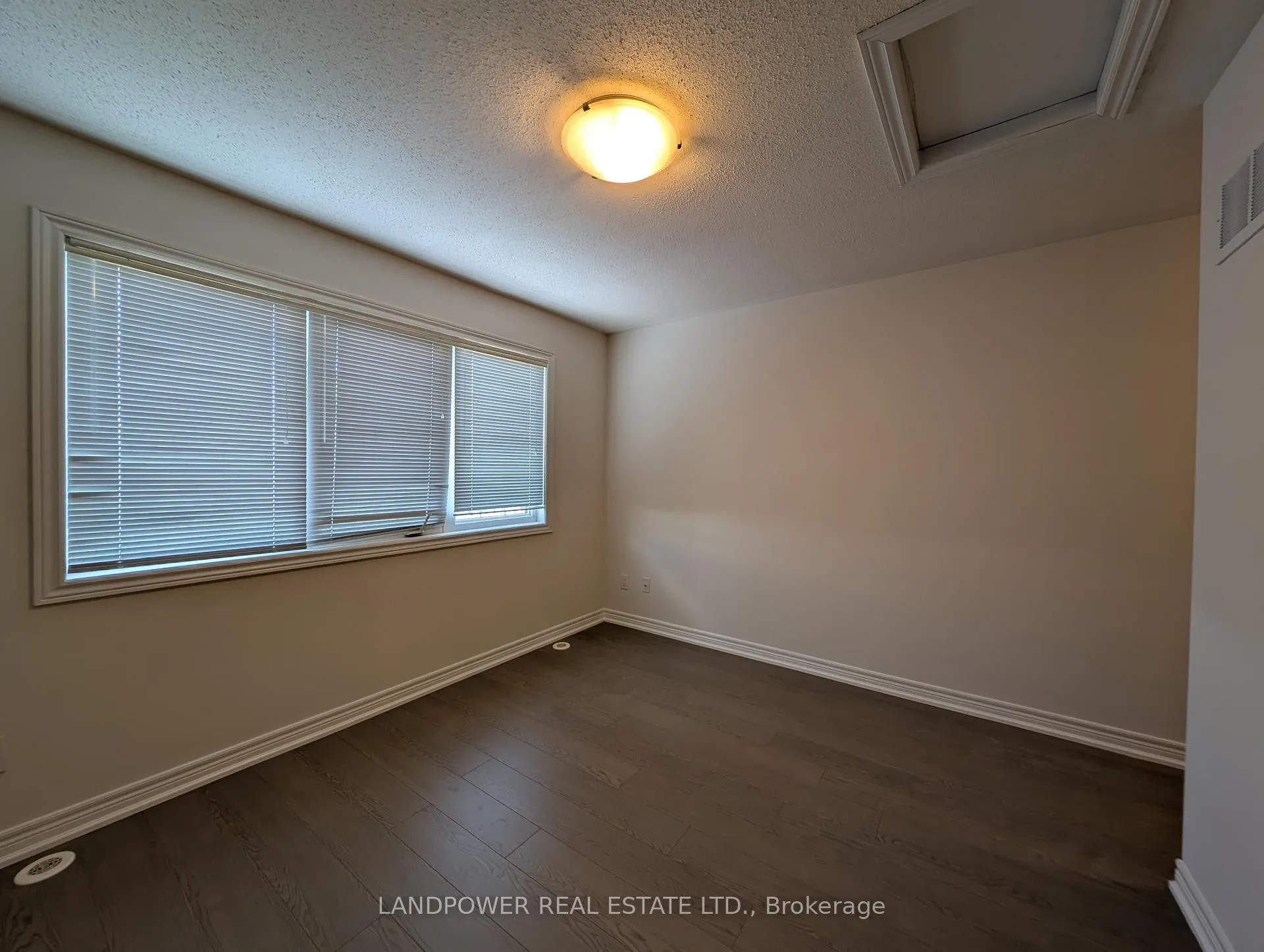 Photo 23 of 9876 Mccowan Road, Markham, Berczy — HOMEH