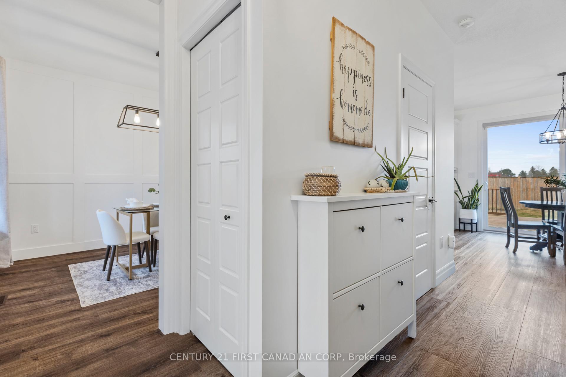 Photo 6 of 149 Spencer Avenue, Lucan Biddulph, Lucan — HOMEH