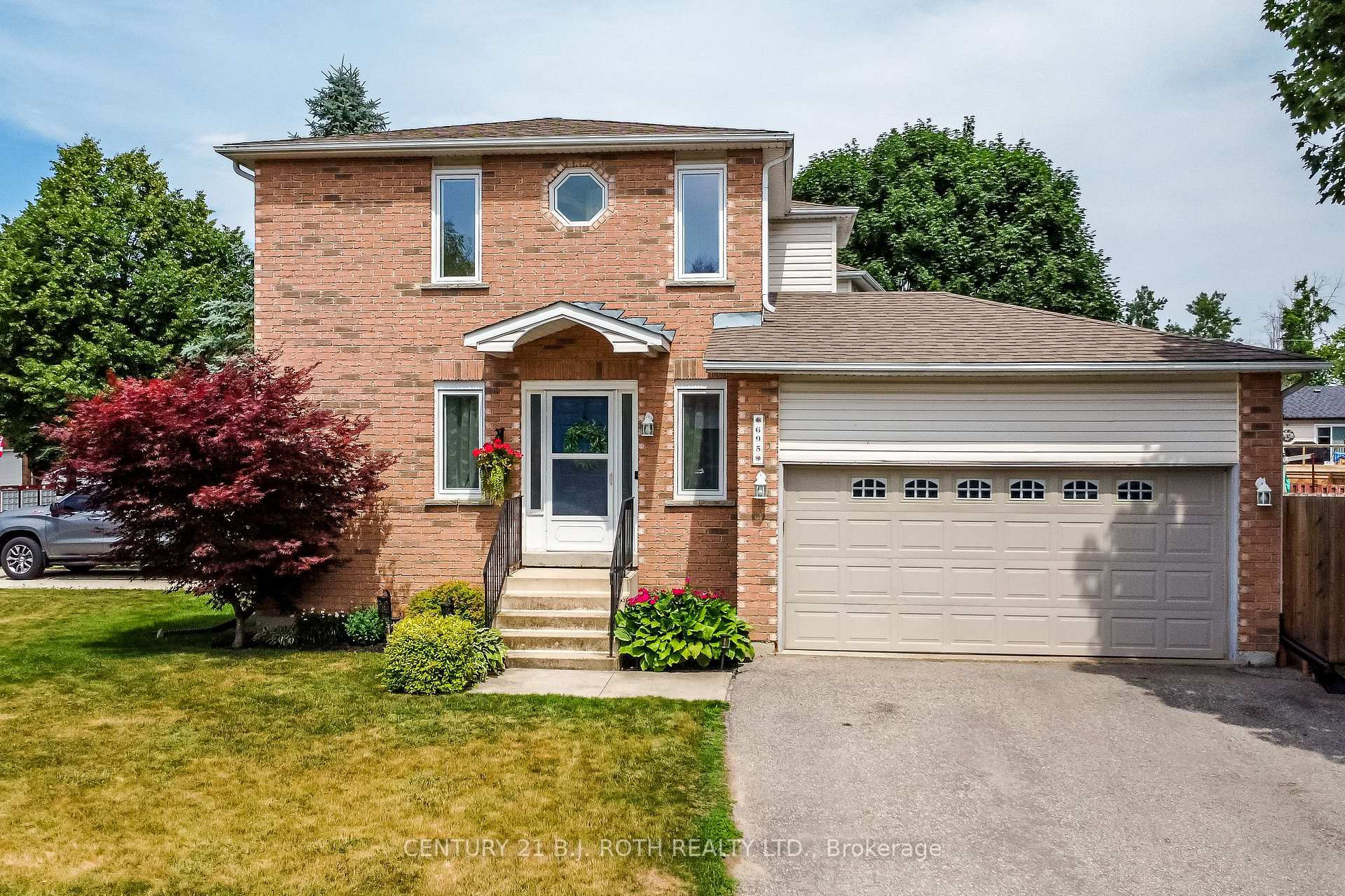 Photo 1 of 695 Candaras Street, Innisfil, Alcona — HOMEH