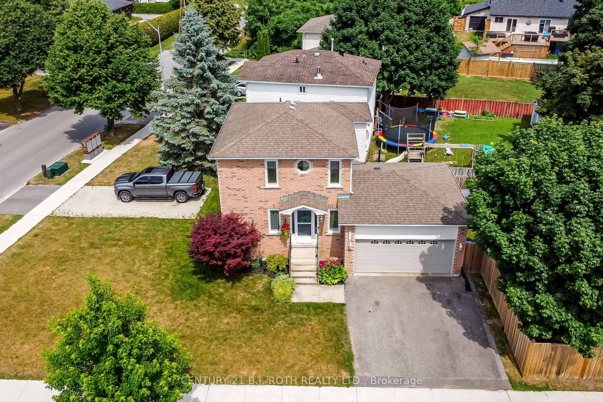 Photo 3 of 695 Candaras Street, Innisfil, Alcona — HOMEH