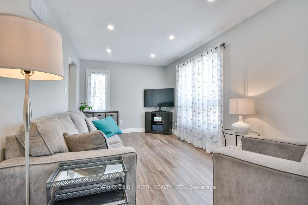 Photo 7 of 695 Candaras Street, Innisfil, Alcona — HOMEH