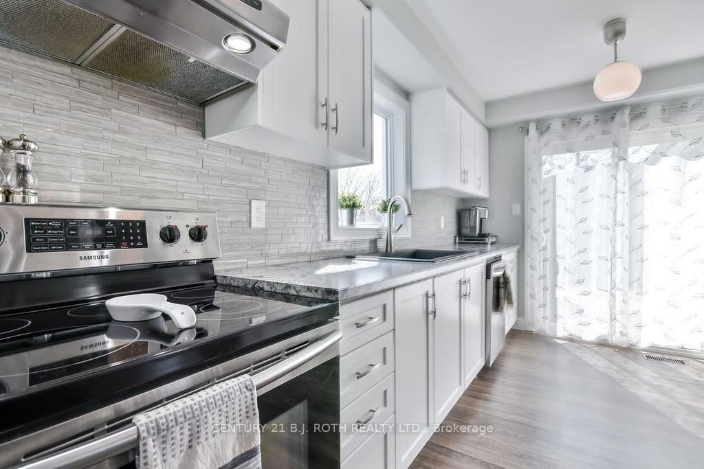Photo 9 of 695 Candaras Street, Innisfil, Alcona — HOMEH