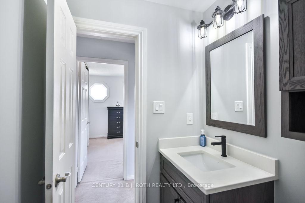 Photo 18 of 695 Candaras Street, Innisfil, Alcona — HOMEH