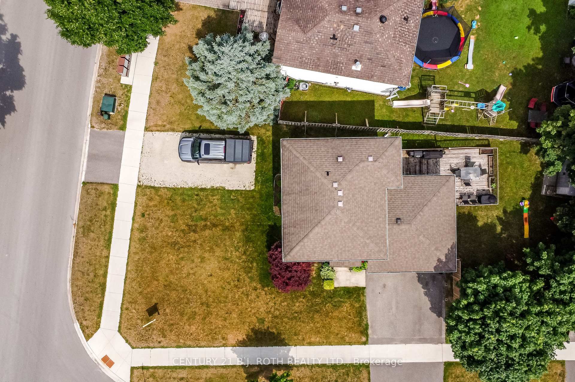 Photo 19 of 695 Candaras Street, Innisfil, Alcona — HOMEH
