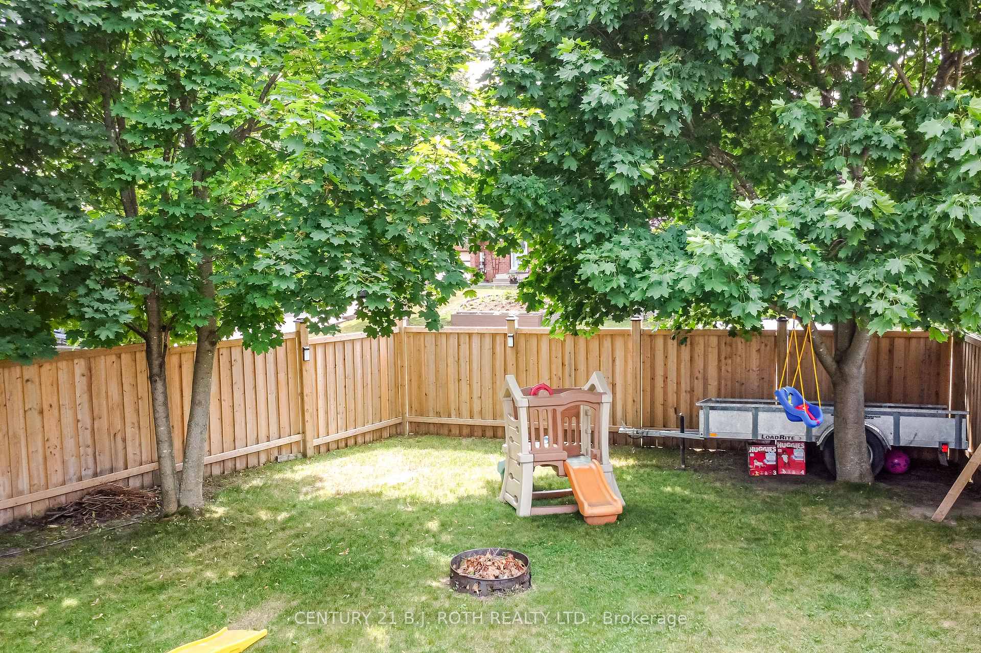 Photo 21 of 695 Candaras Street, Innisfil, Alcona — HOMEH
