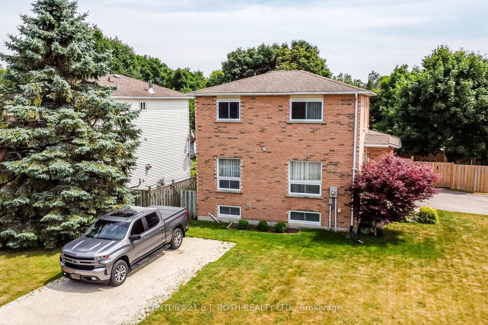 Photo 24 of 695 Candaras Street, Innisfil, Alcona — HOMEH