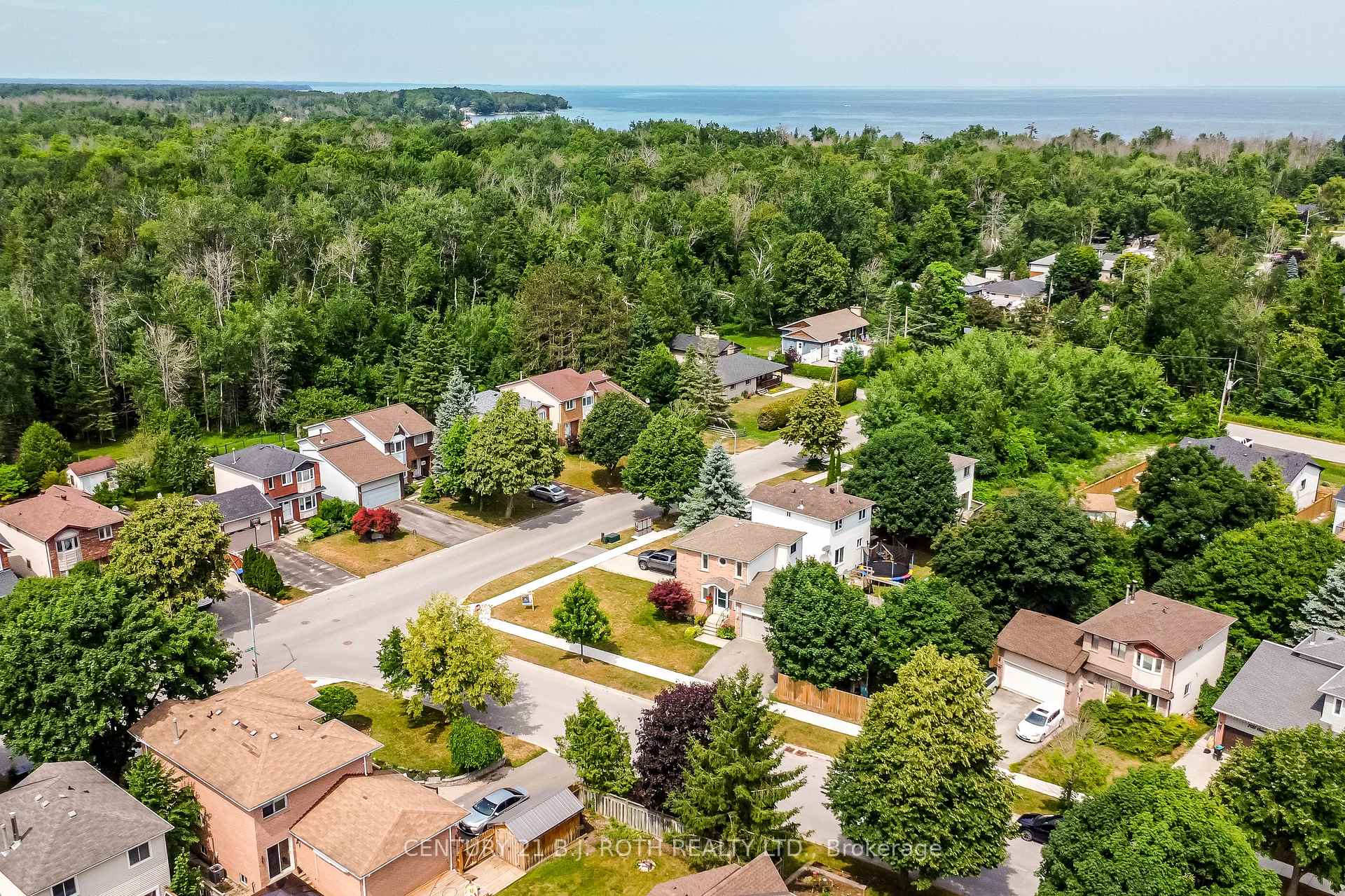 Photo 28 of 695 Candaras Street, Innisfil, Alcona — HOMEH
