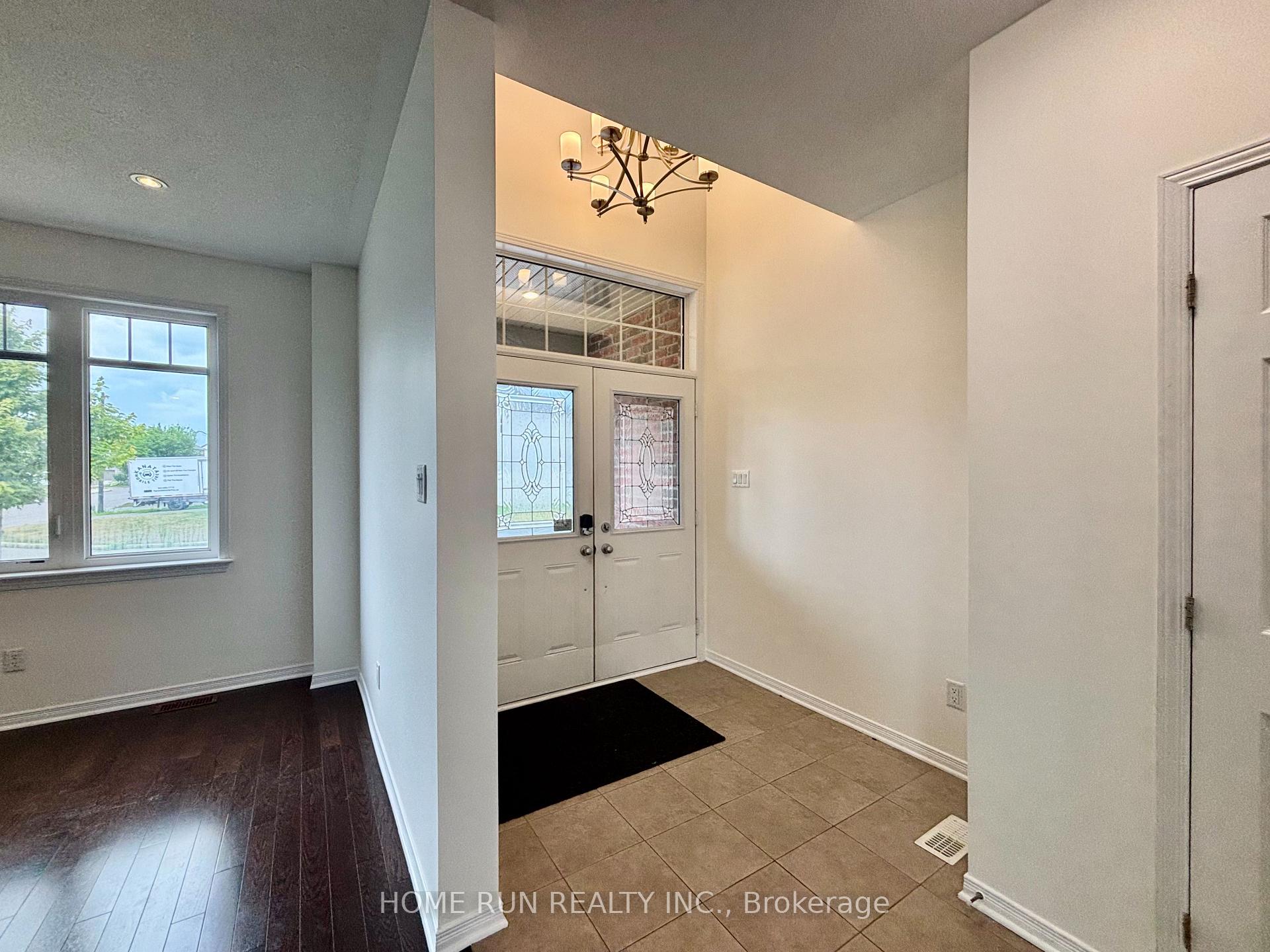 Photo 2 of 235 Asturcon Street, Ottawa, Kanata - Emerald Meadows/Trailwest — HOMEH